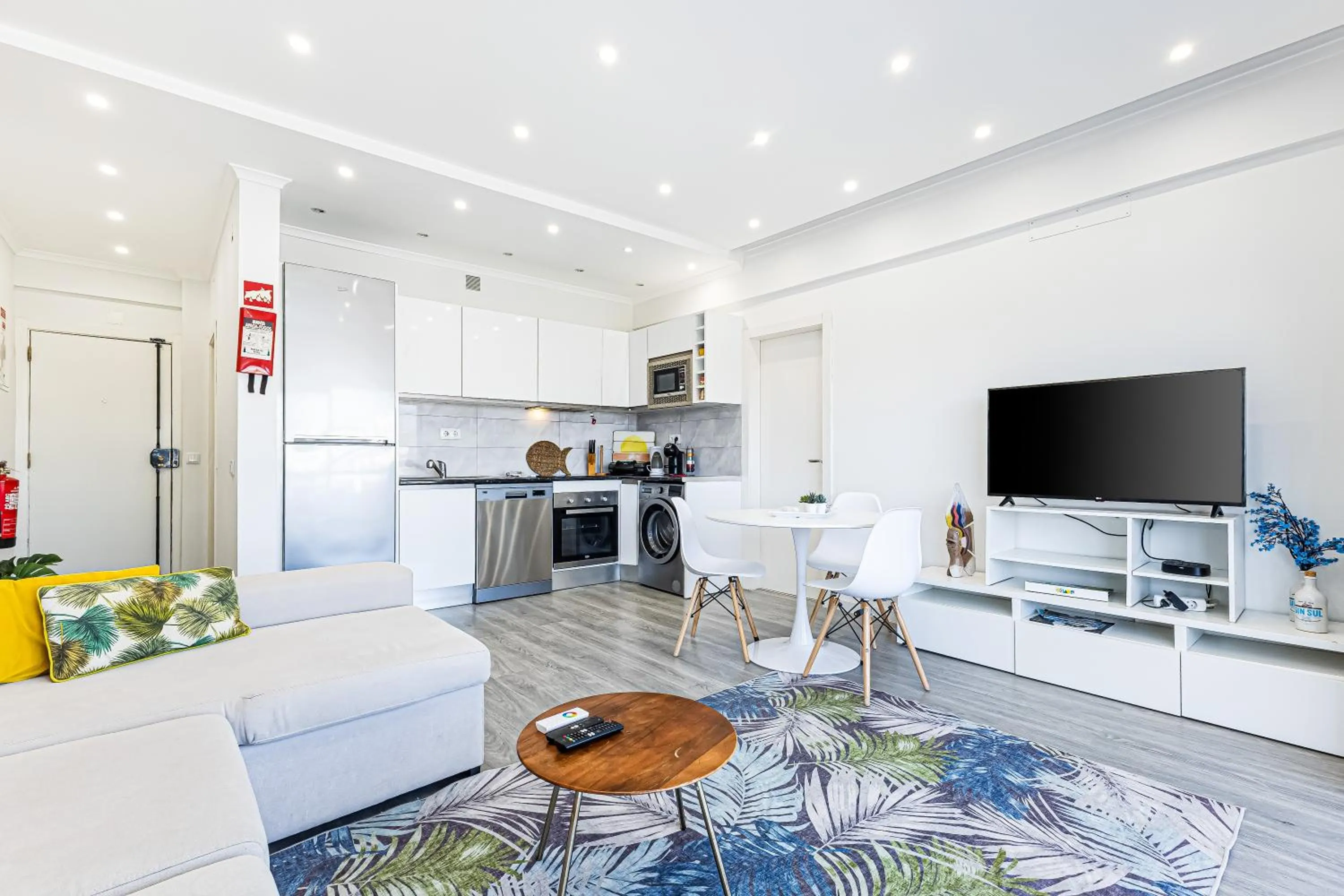 Sunshine Lovers Residence