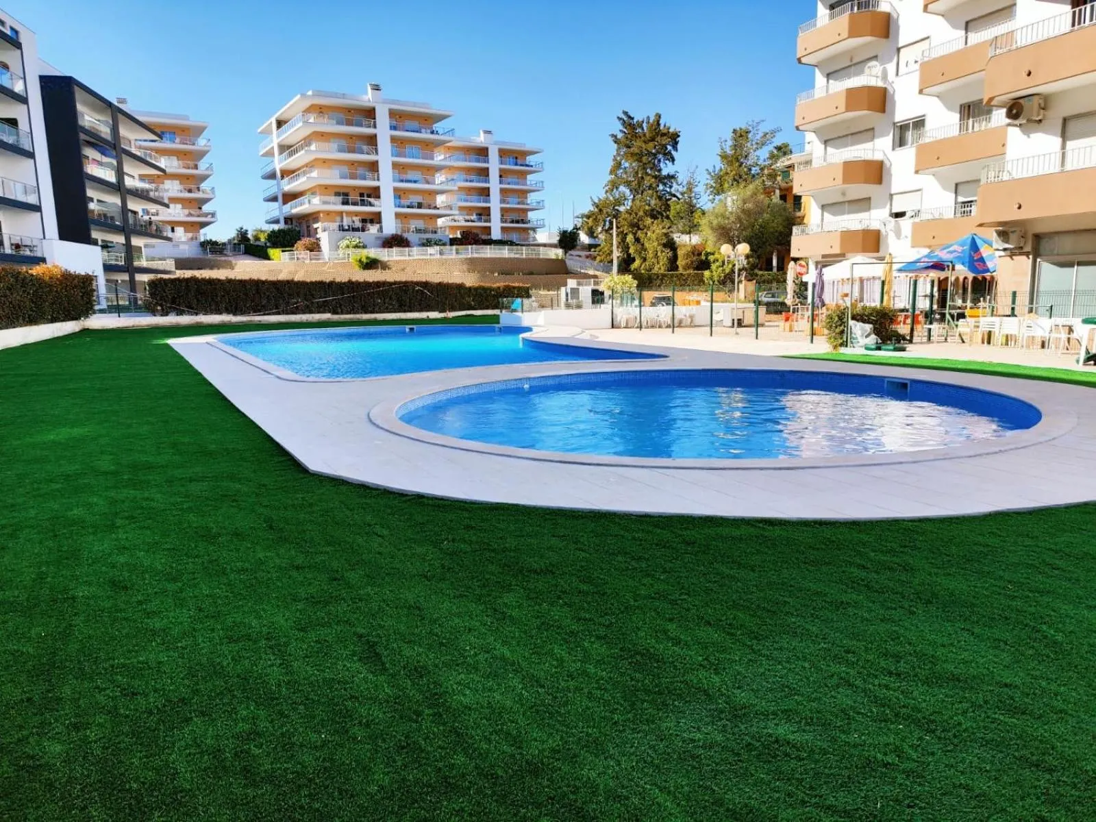 Sunshine Lovers Residence