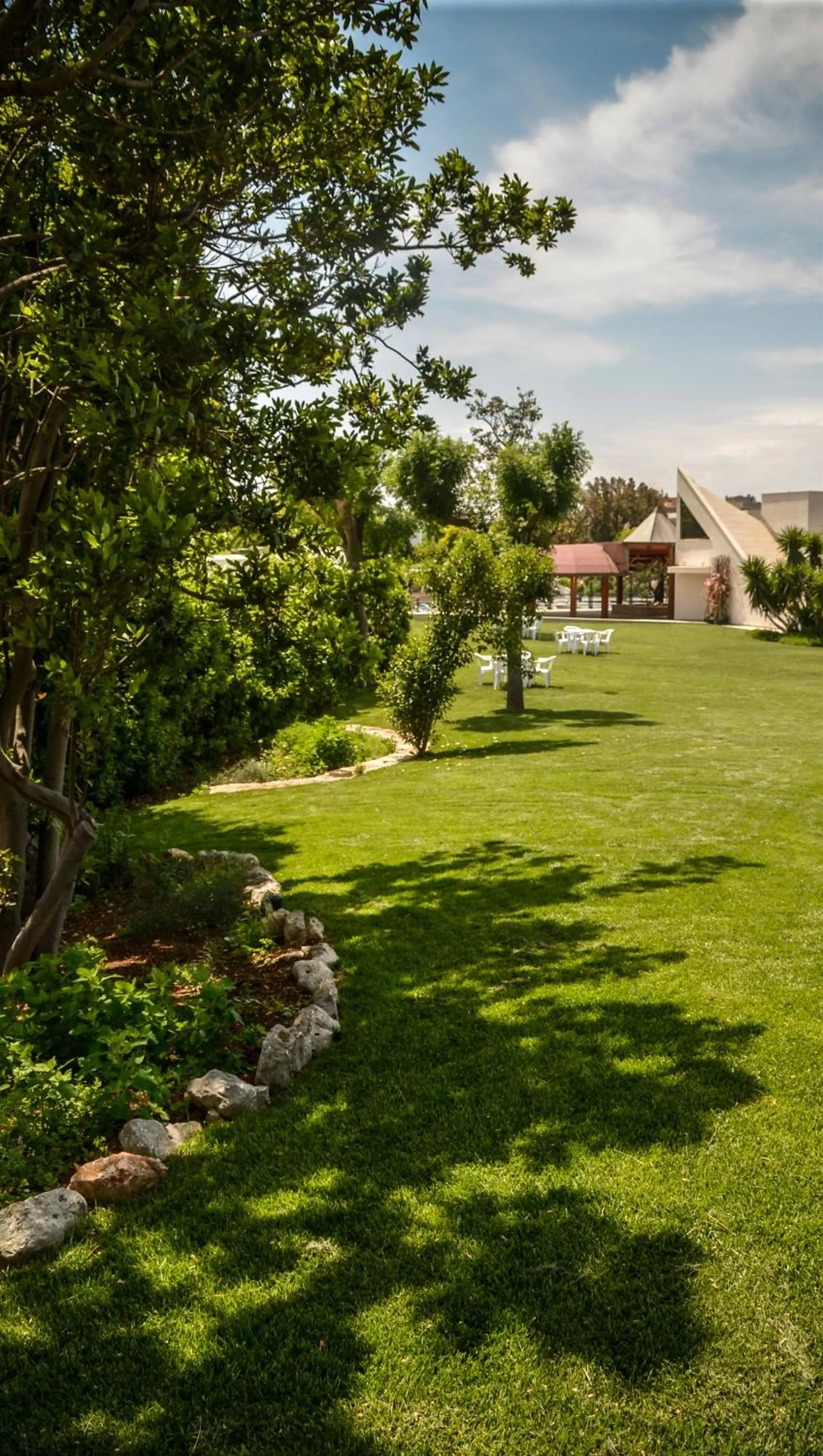 Garden in D'Aragona Lifestyle Hotel