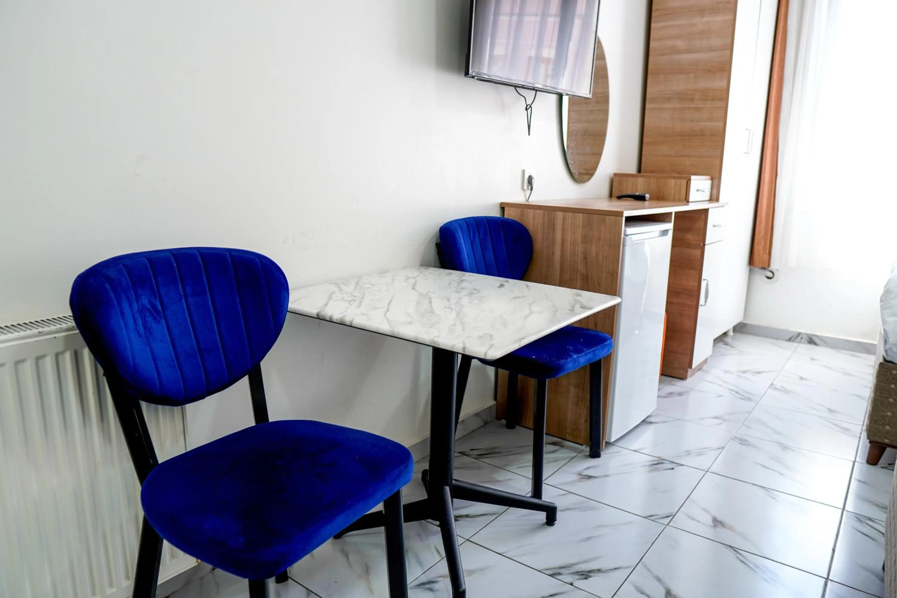 TV and multimedia in LAOS OTEL