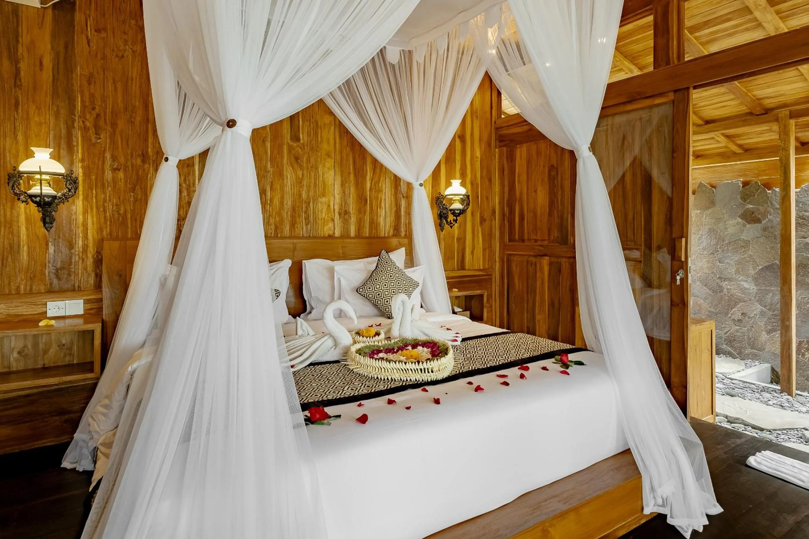 Bed in Anandari Ubud Villa