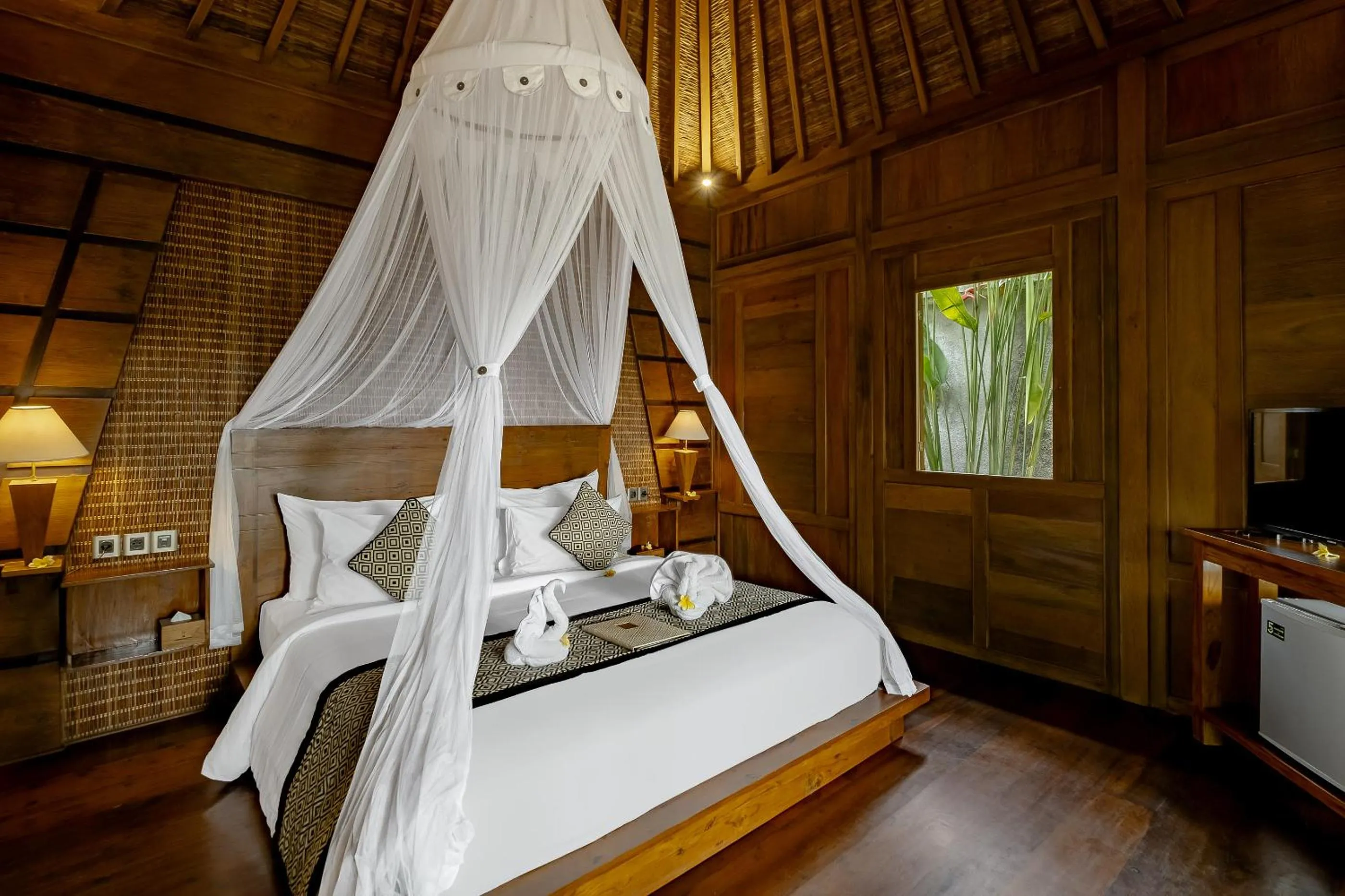 Bed in Anandari Ubud Villa