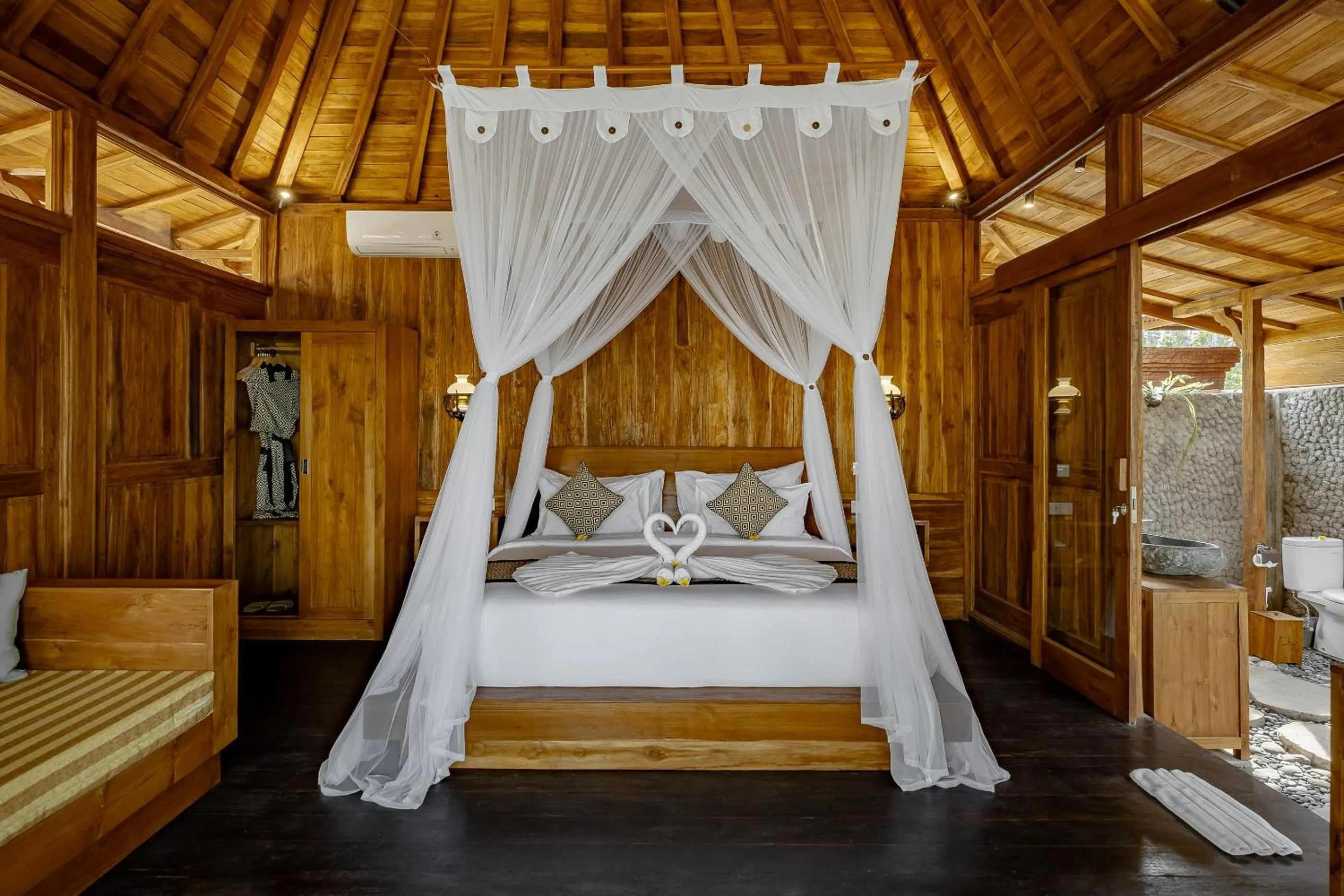 Bed in Anandari Ubud Villa
