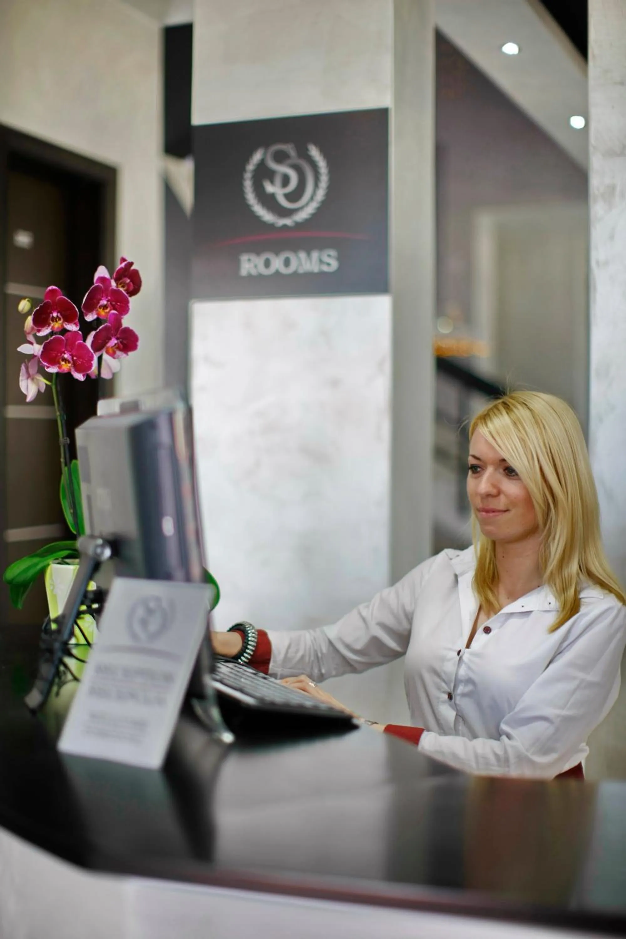 People in Side One Design Hotel Garni