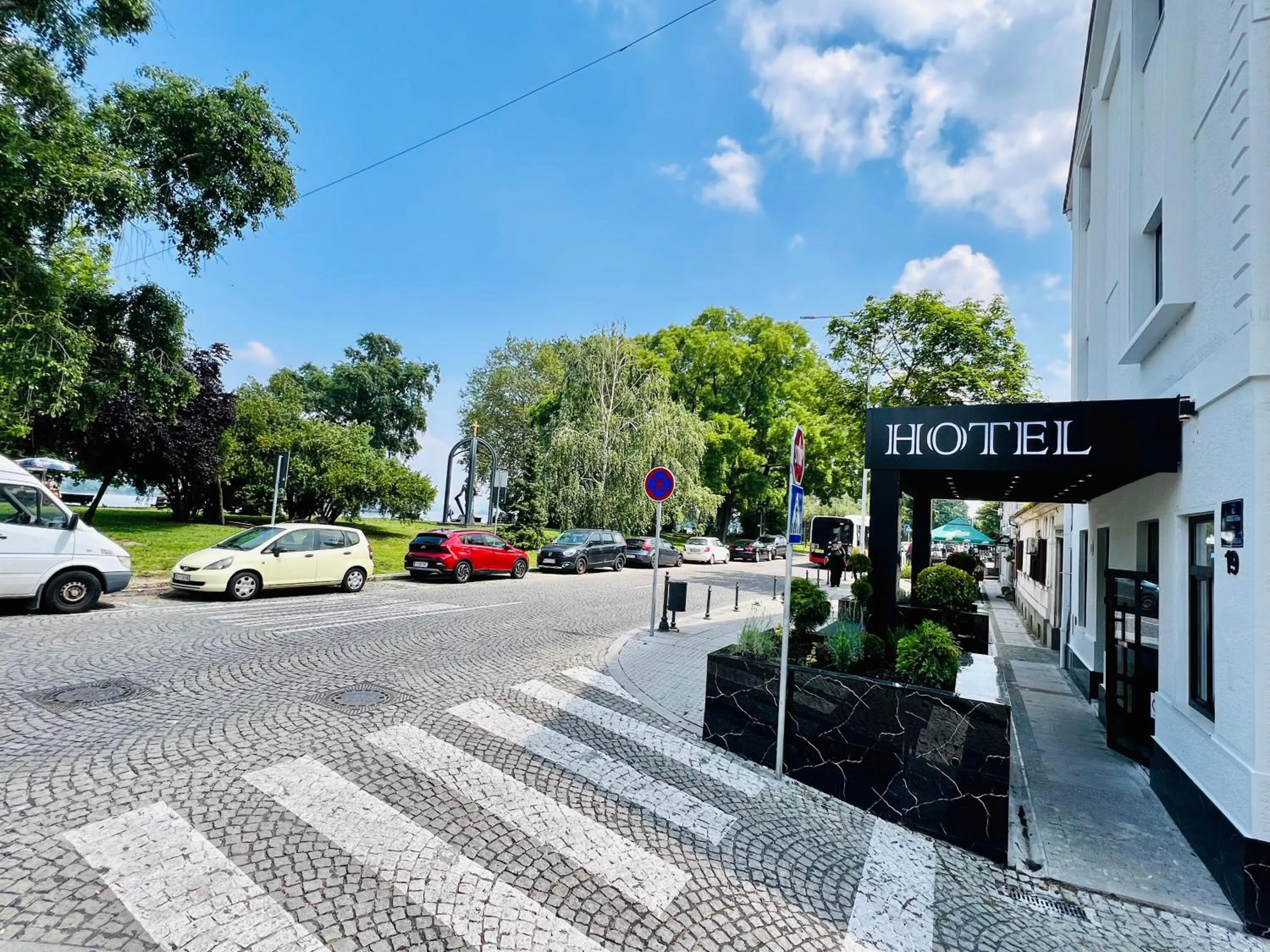 Property building in Side One Design Hotel Garni