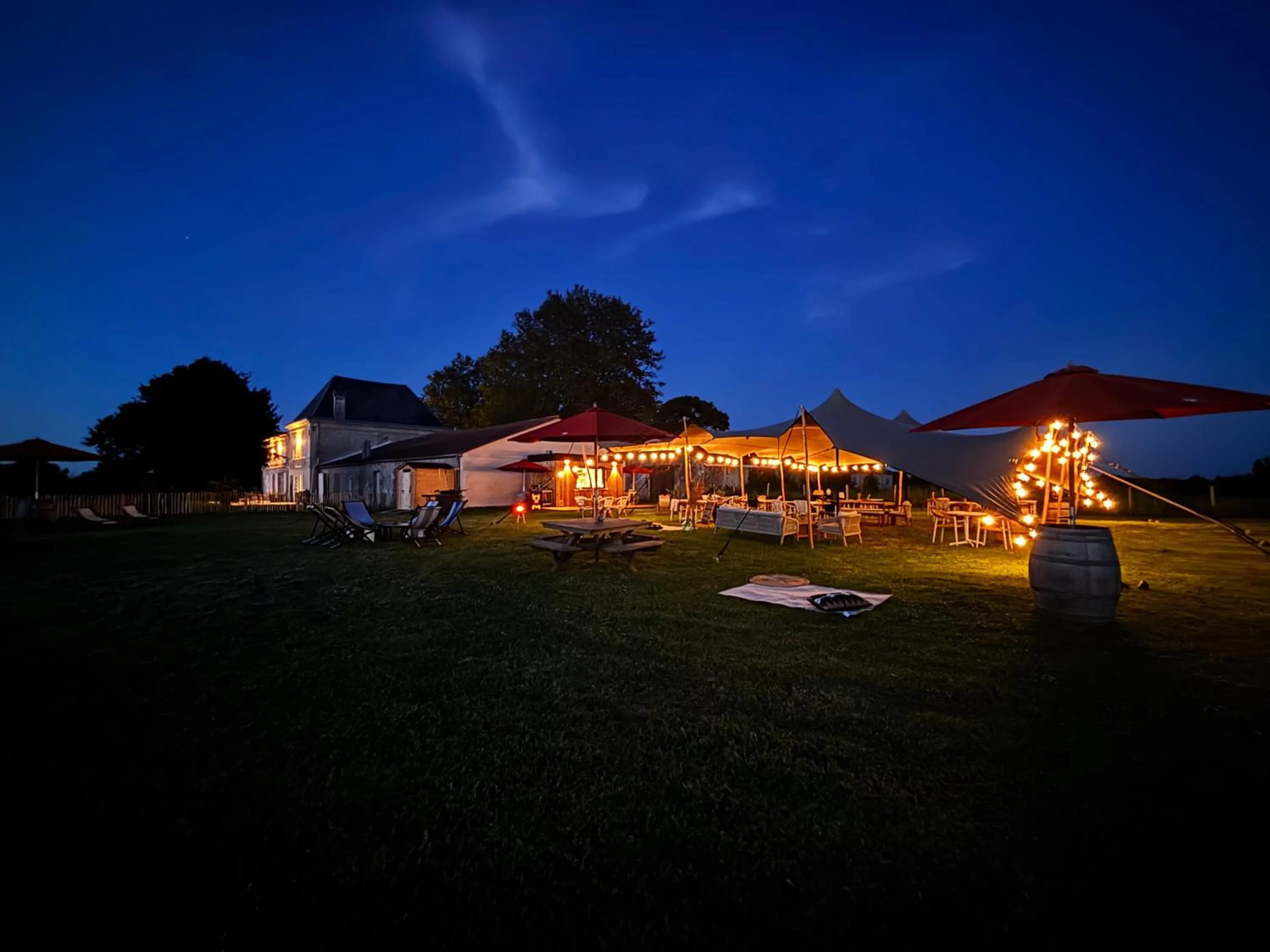 Château de Neyran chambre d'hôtes & Spa