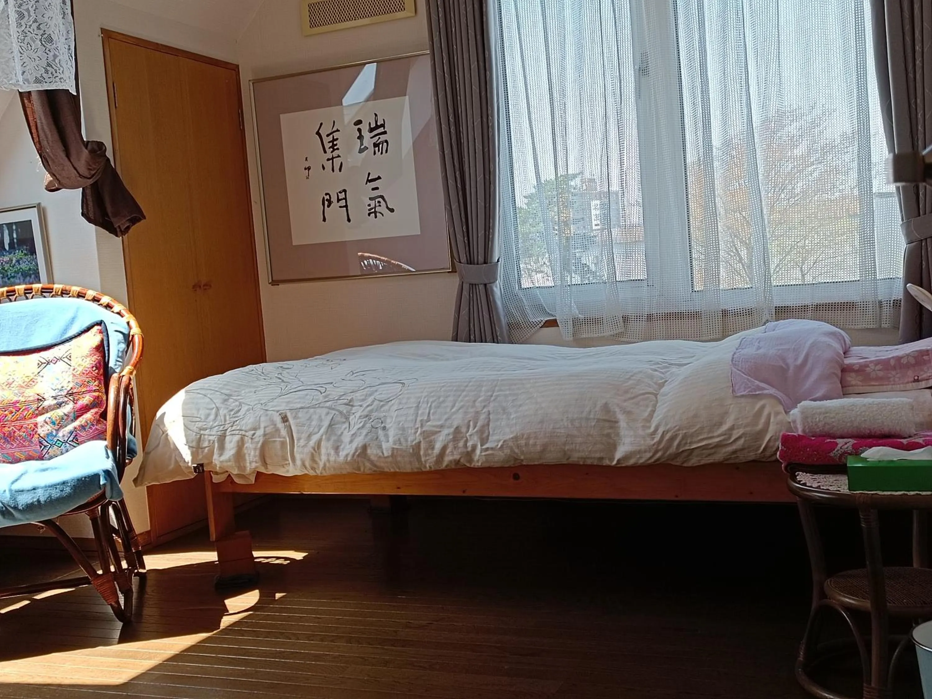 Property building, Bed in Sapporoの実家 B&B Yoshida
