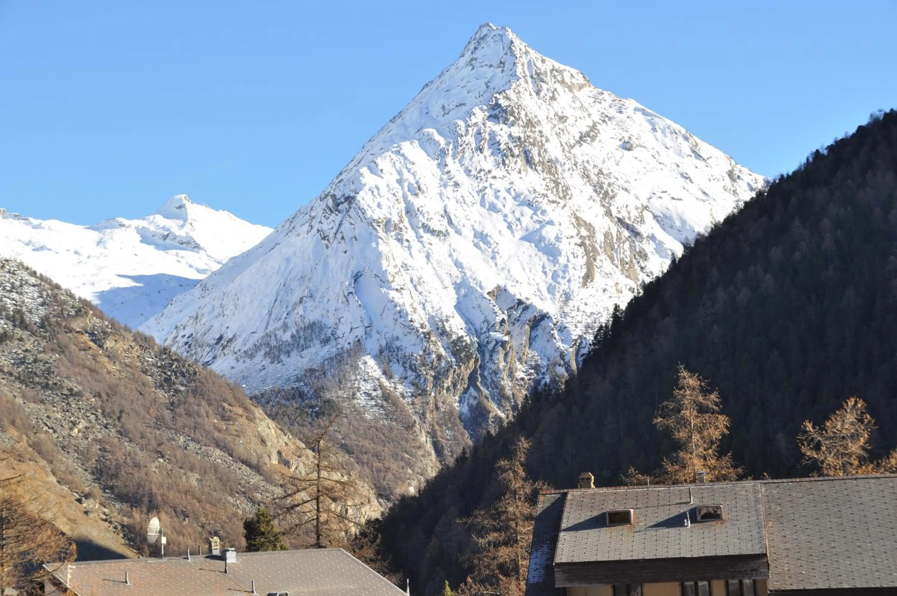 Mountain view in Apartmenthaus Holiday