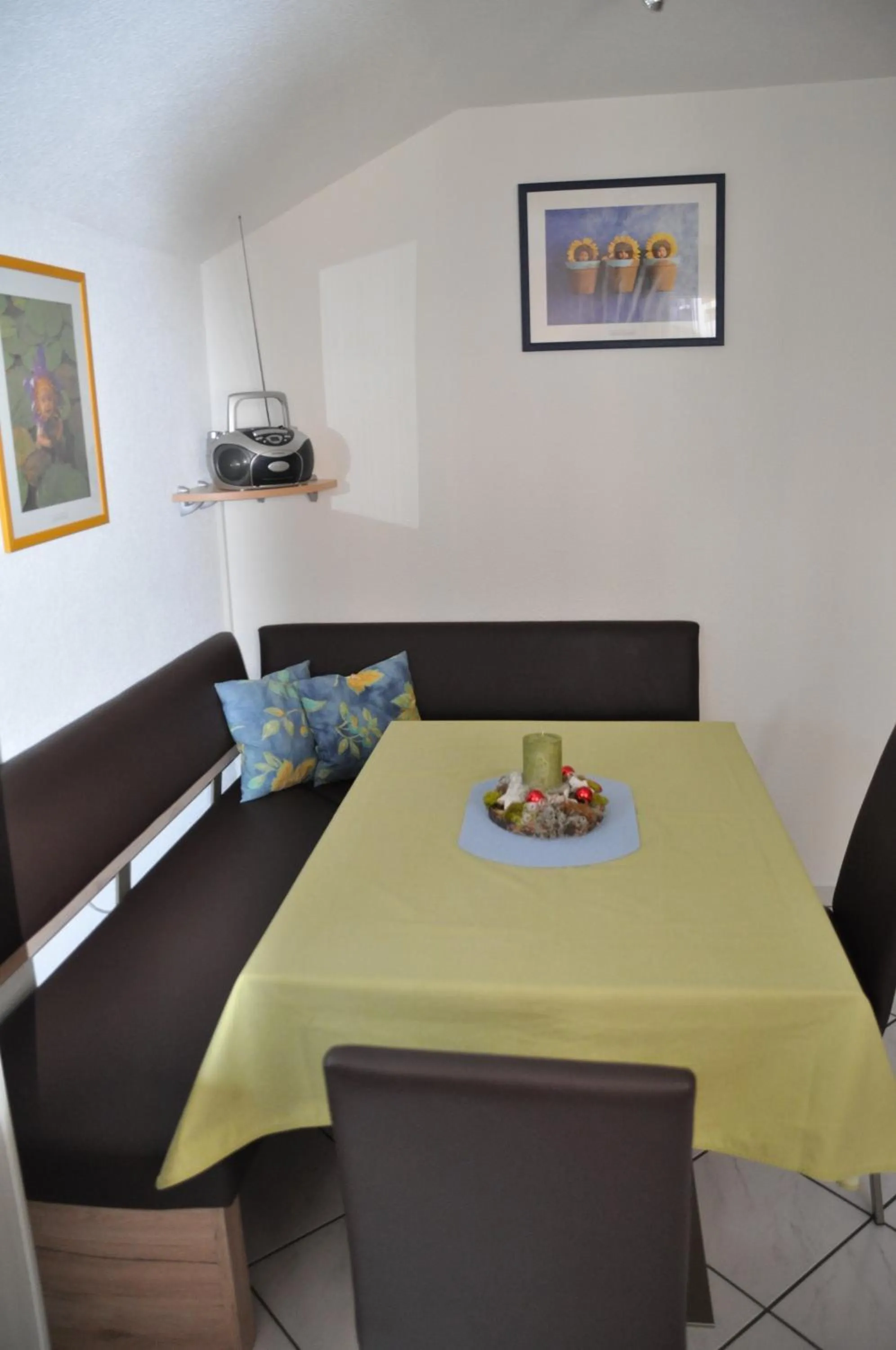 Dining area in Apartmenthaus Holiday