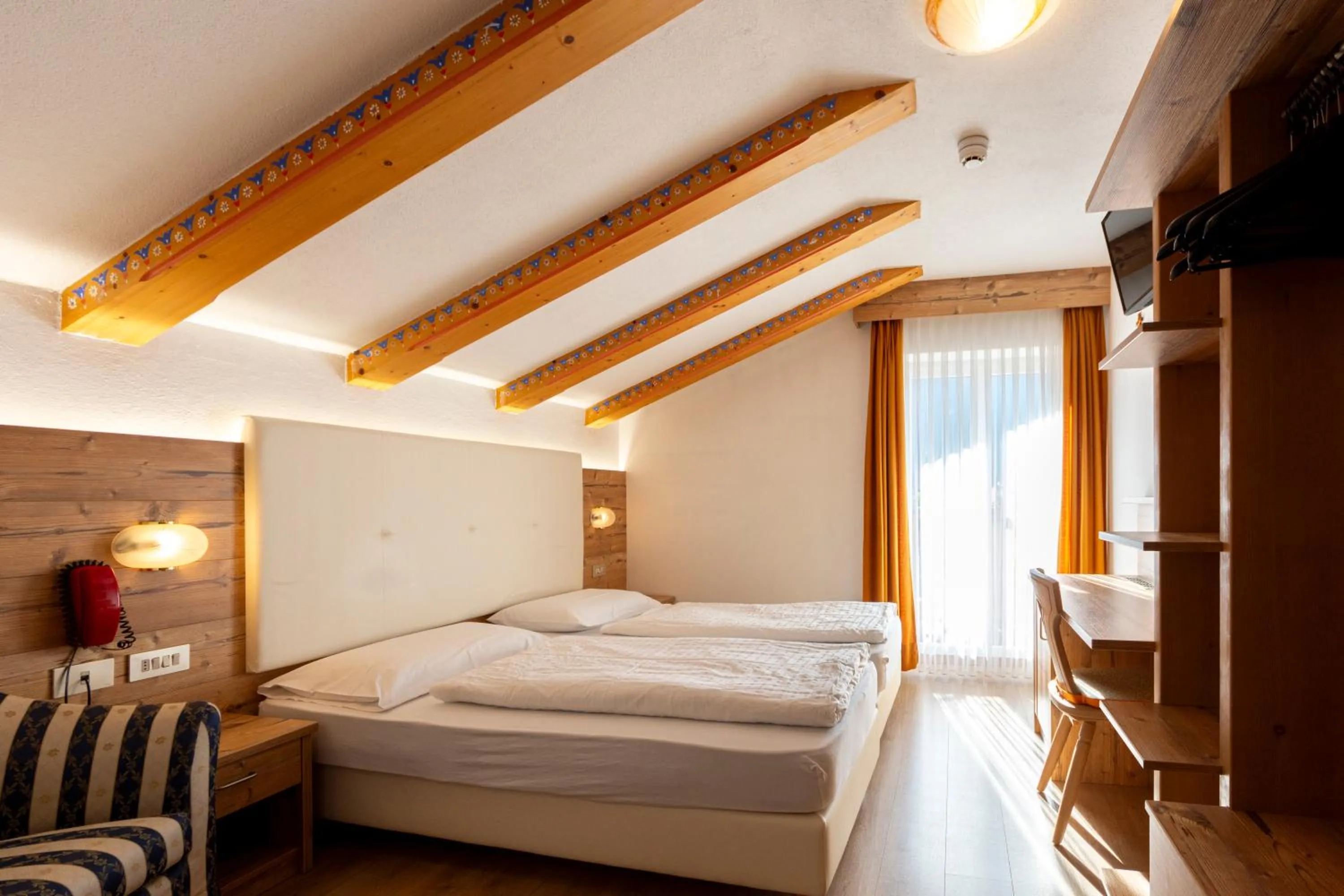 Bed in Hotel Cristallo