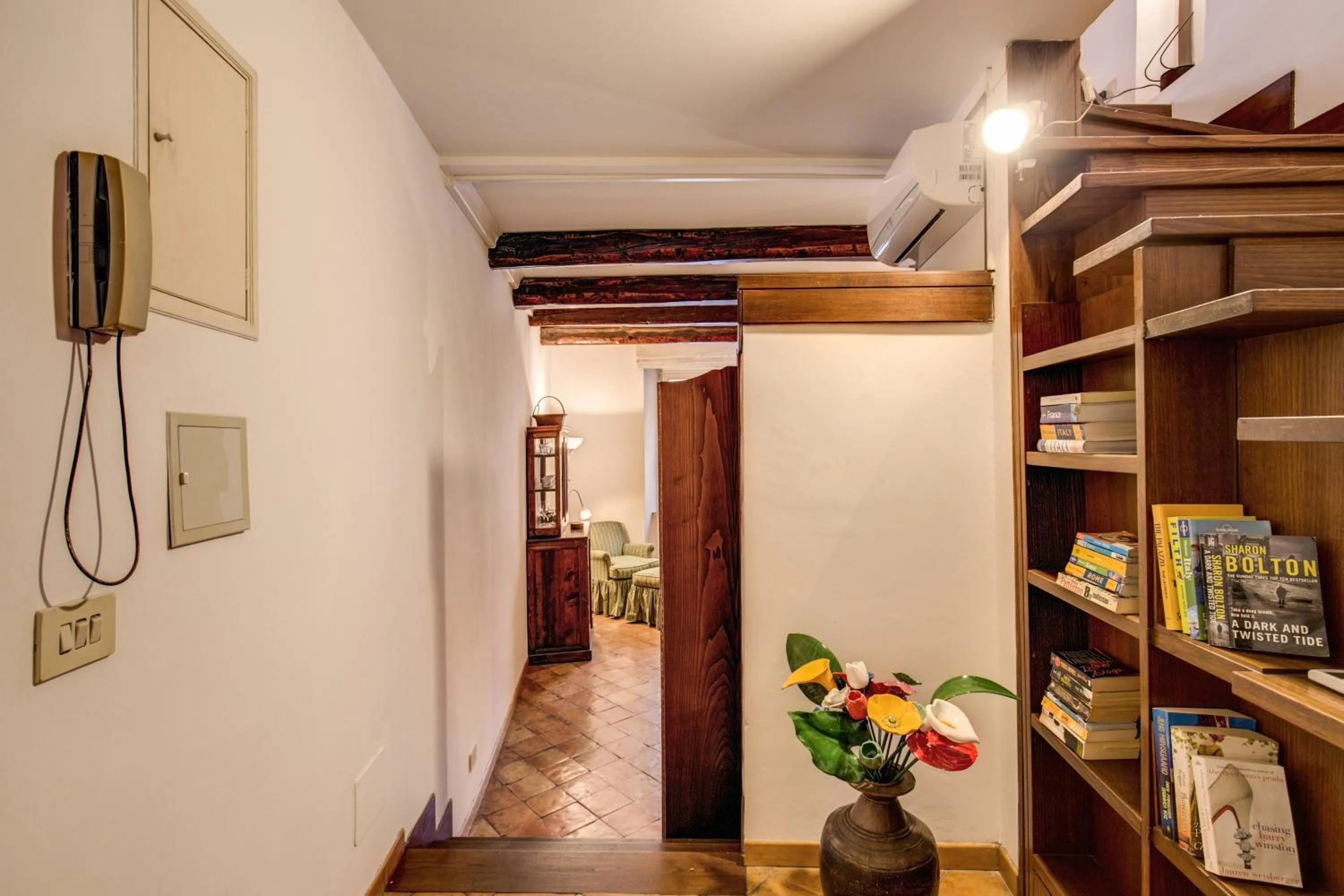 Area and facilities in Casawally