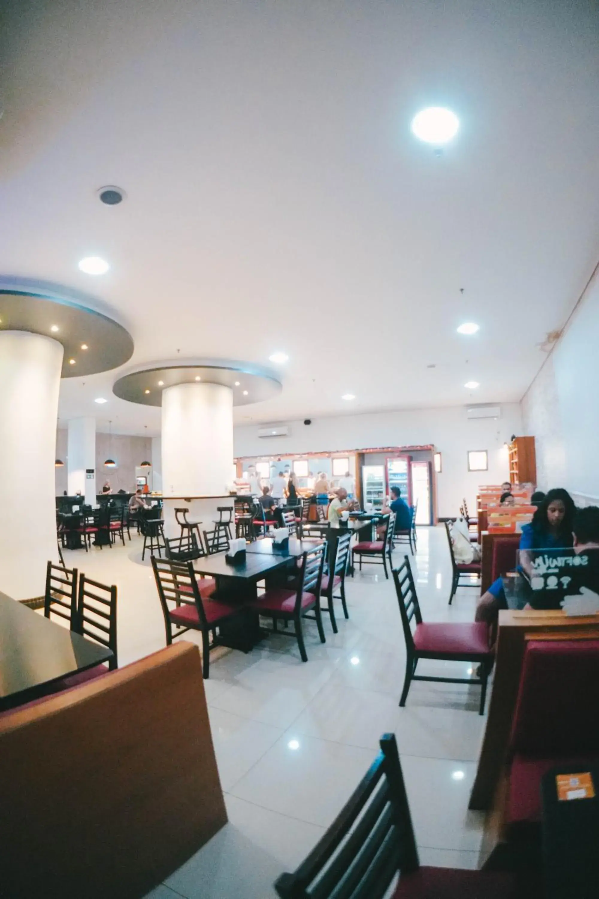 Restaurant/places to eat in Soft Win Hotel São Luís Restaurant/places to eat in Soft Win Hotel São Luís