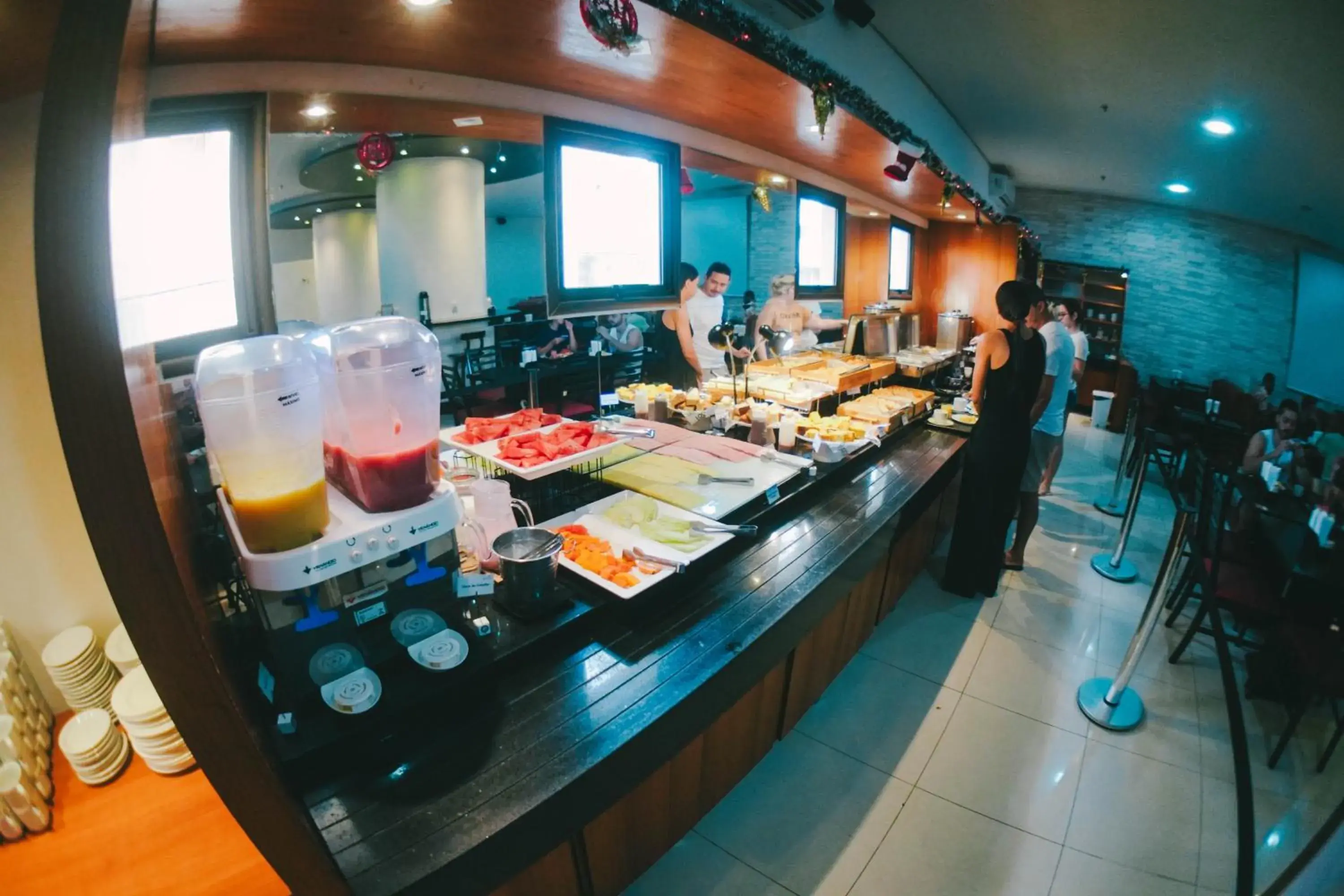 Restaurant/places to eat in Soft Win Hotel São Luís Restaurant/places to eat in Soft Win Hotel São Luís