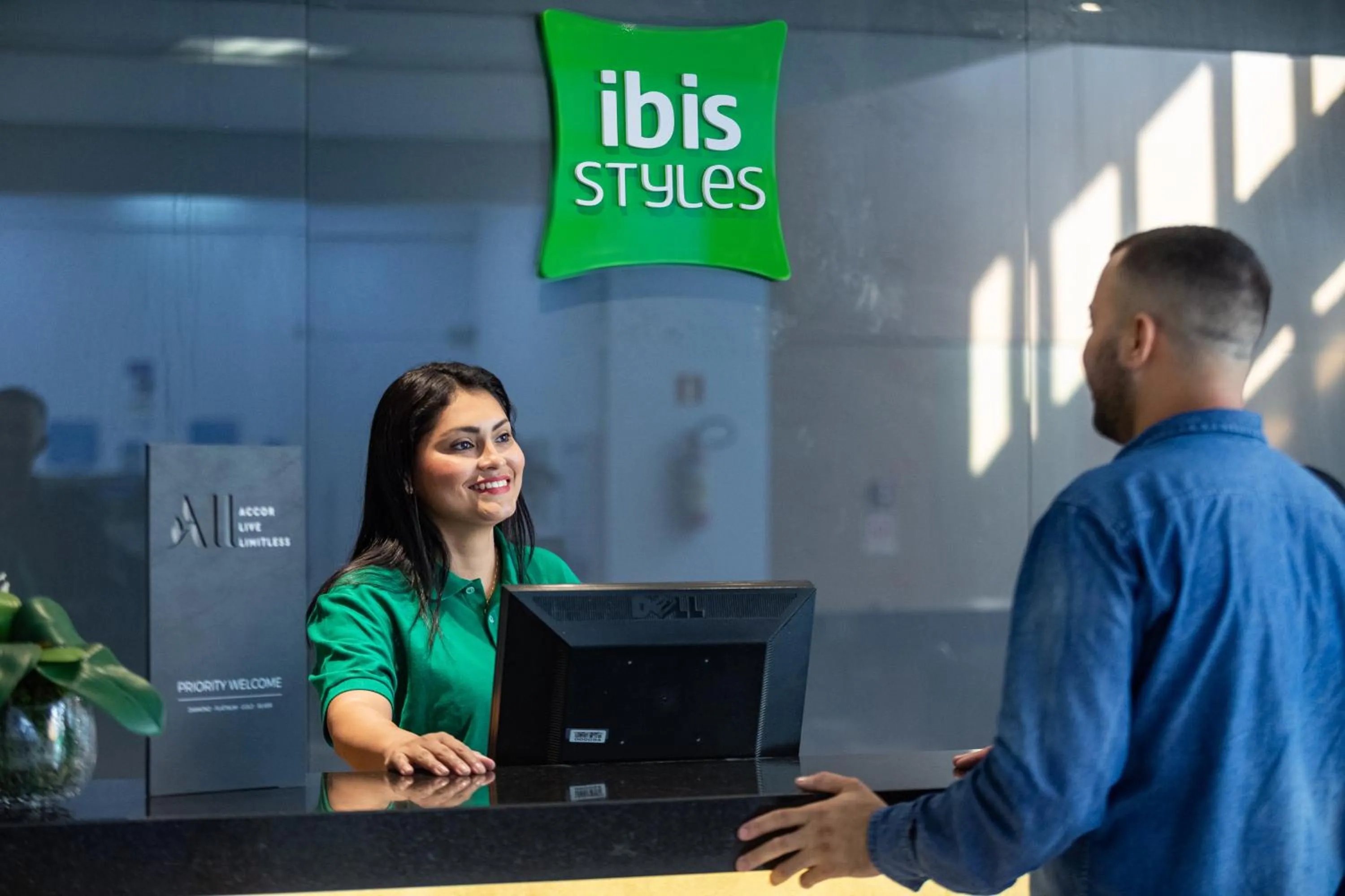 People in ibis Styles Belém do Pará