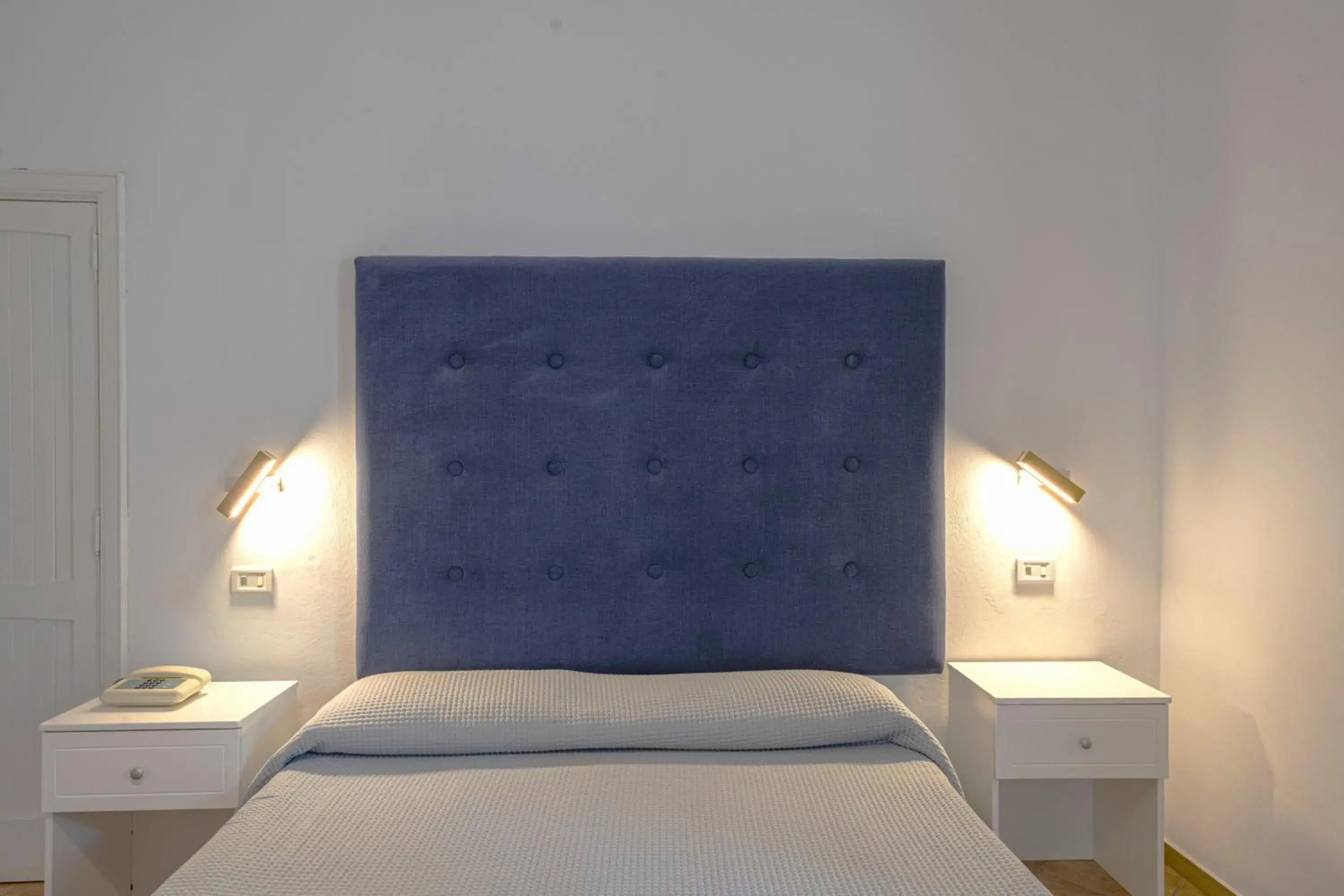Classic Double or Twin Room with Sea View in Approdo Boutique Hotel Leuca Classic Double or Twin Room with Sea View in Approdo Boutique Hotel Leuca