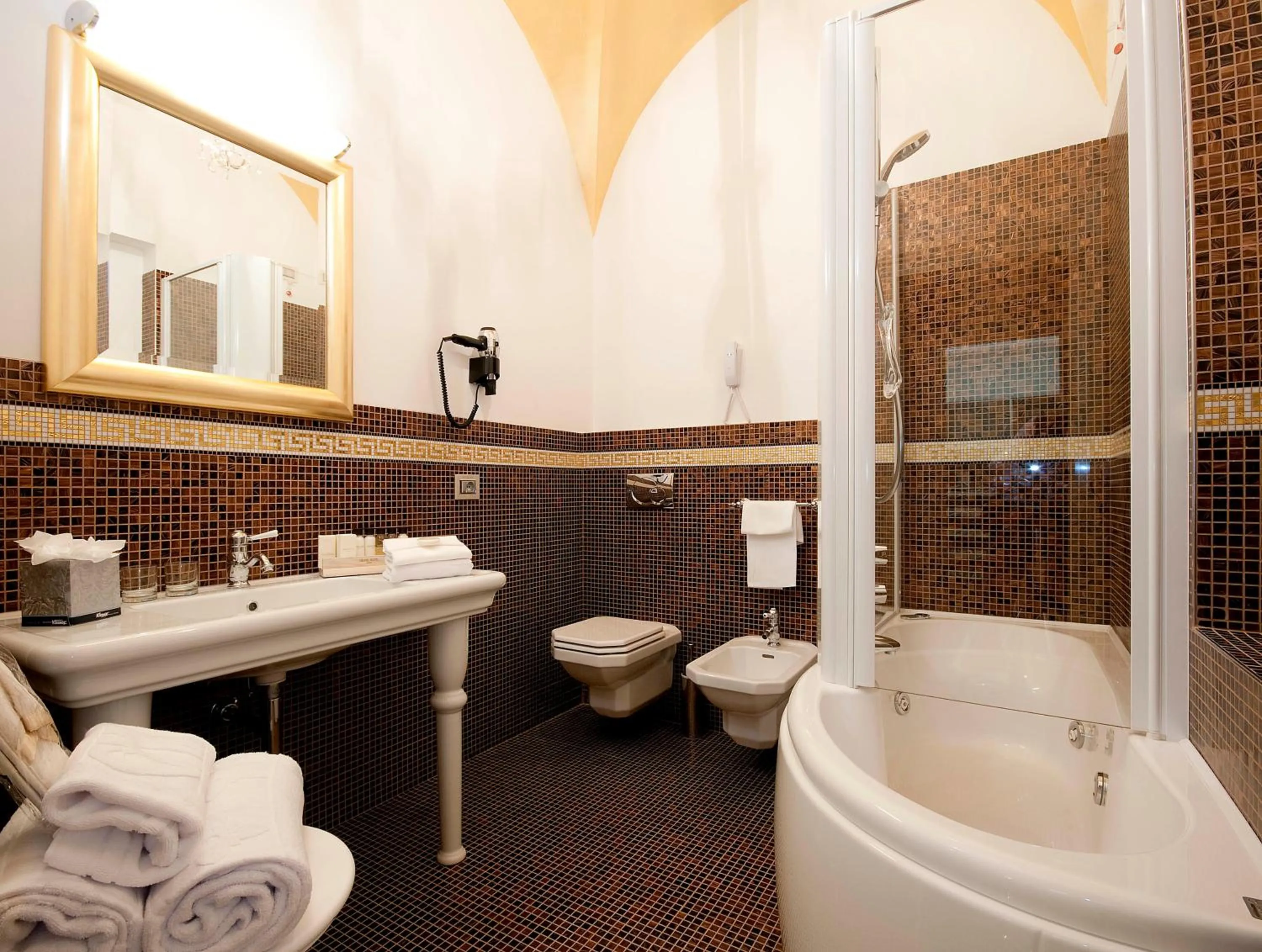 Bathroom in Grand Hotel Rimini