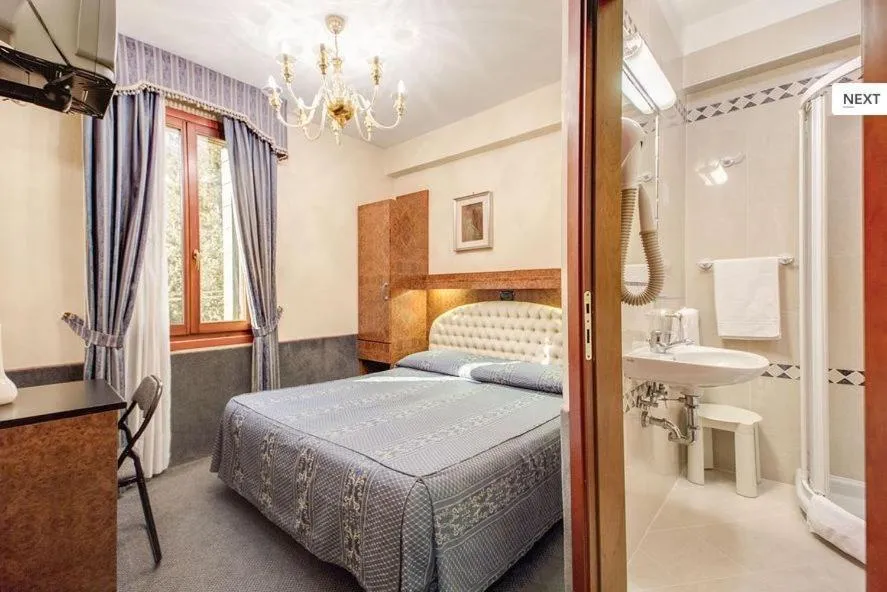 Photo of the whole room, Bed in Atlantide Hotel