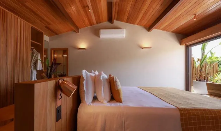 Bed in Barracuda Boutique