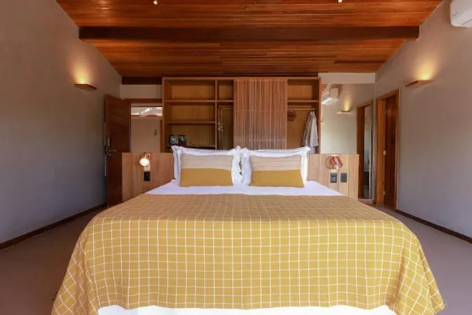 Bed in Barracuda Boutique