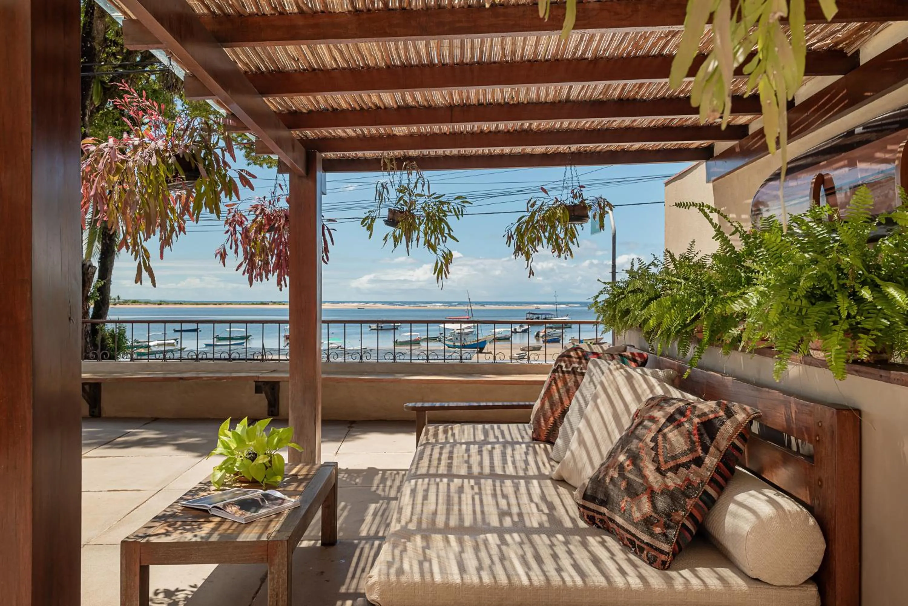 Swimming pool in Barracuda Boutique