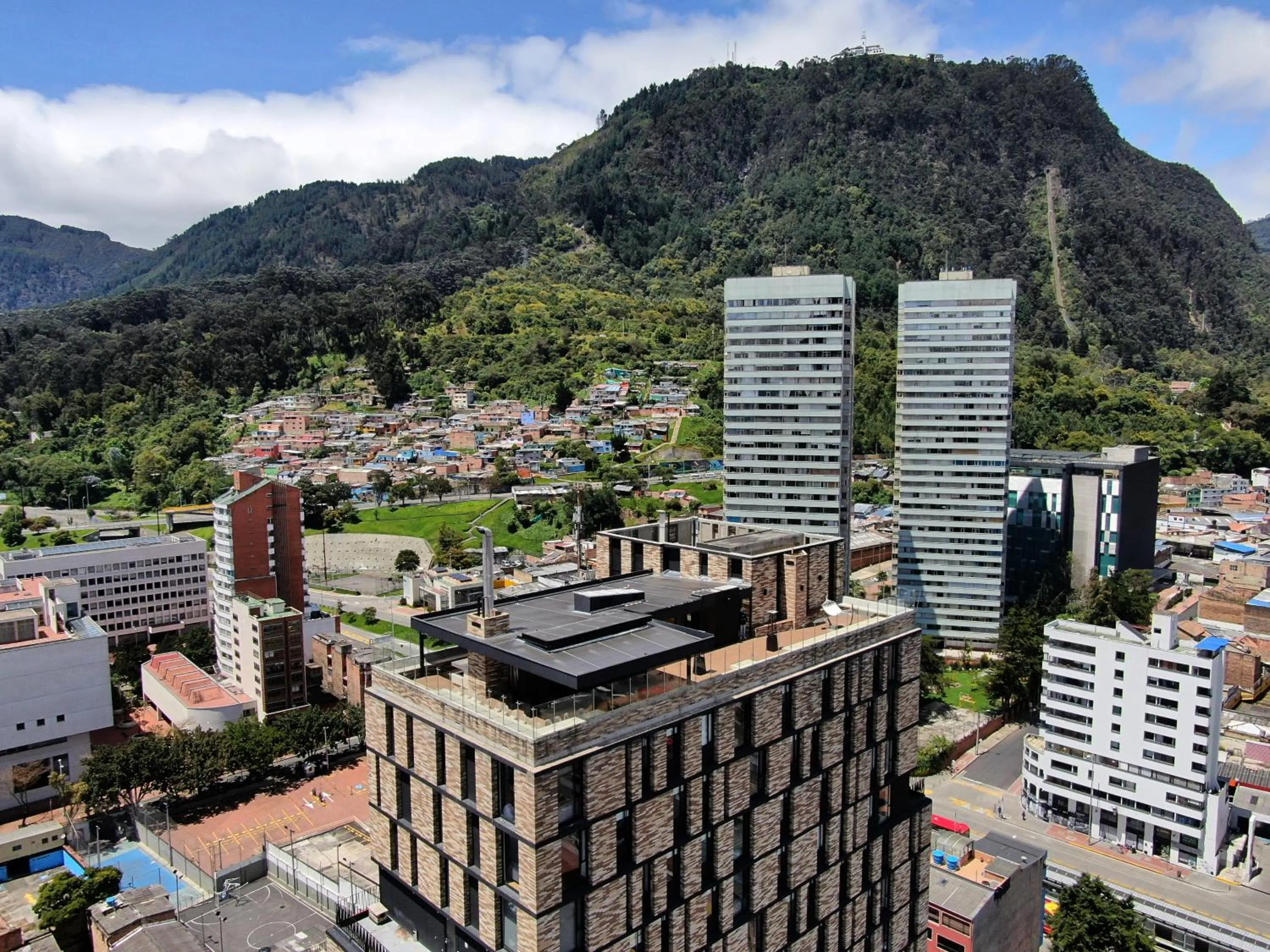 City view in CentralX 21 Bogotá