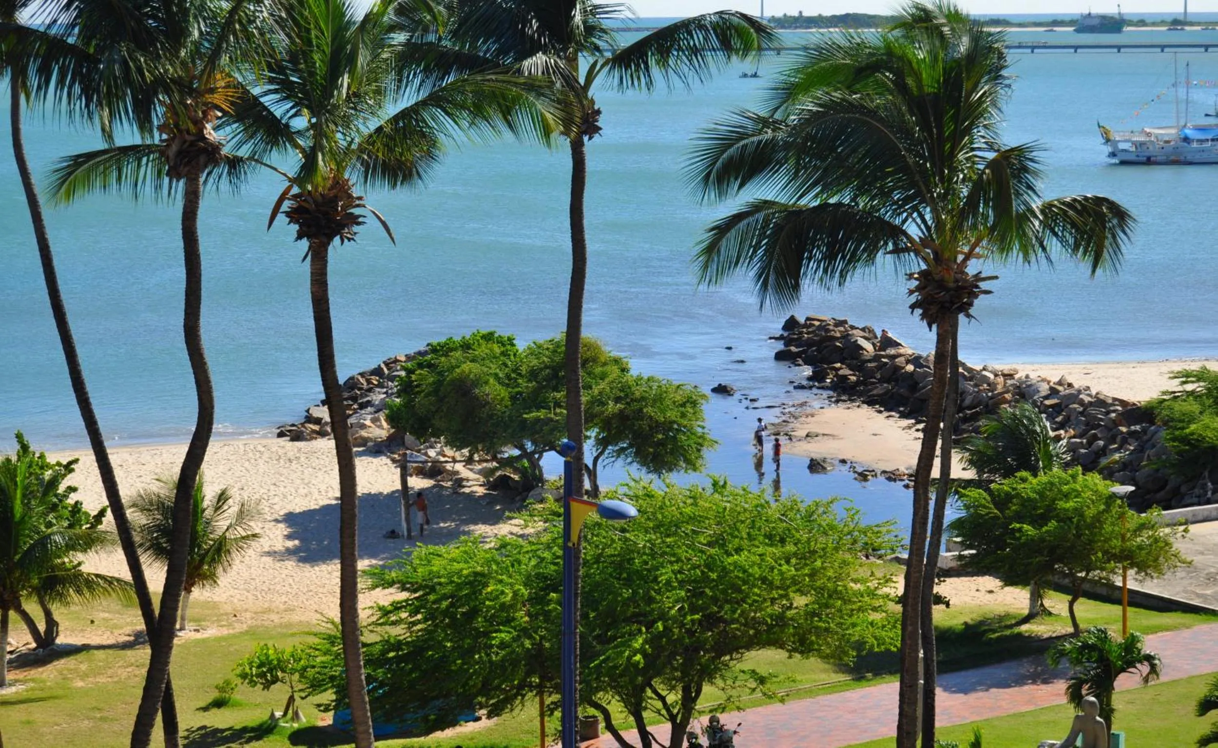 Street view in Seaflats - Meireles - Villa Costeira