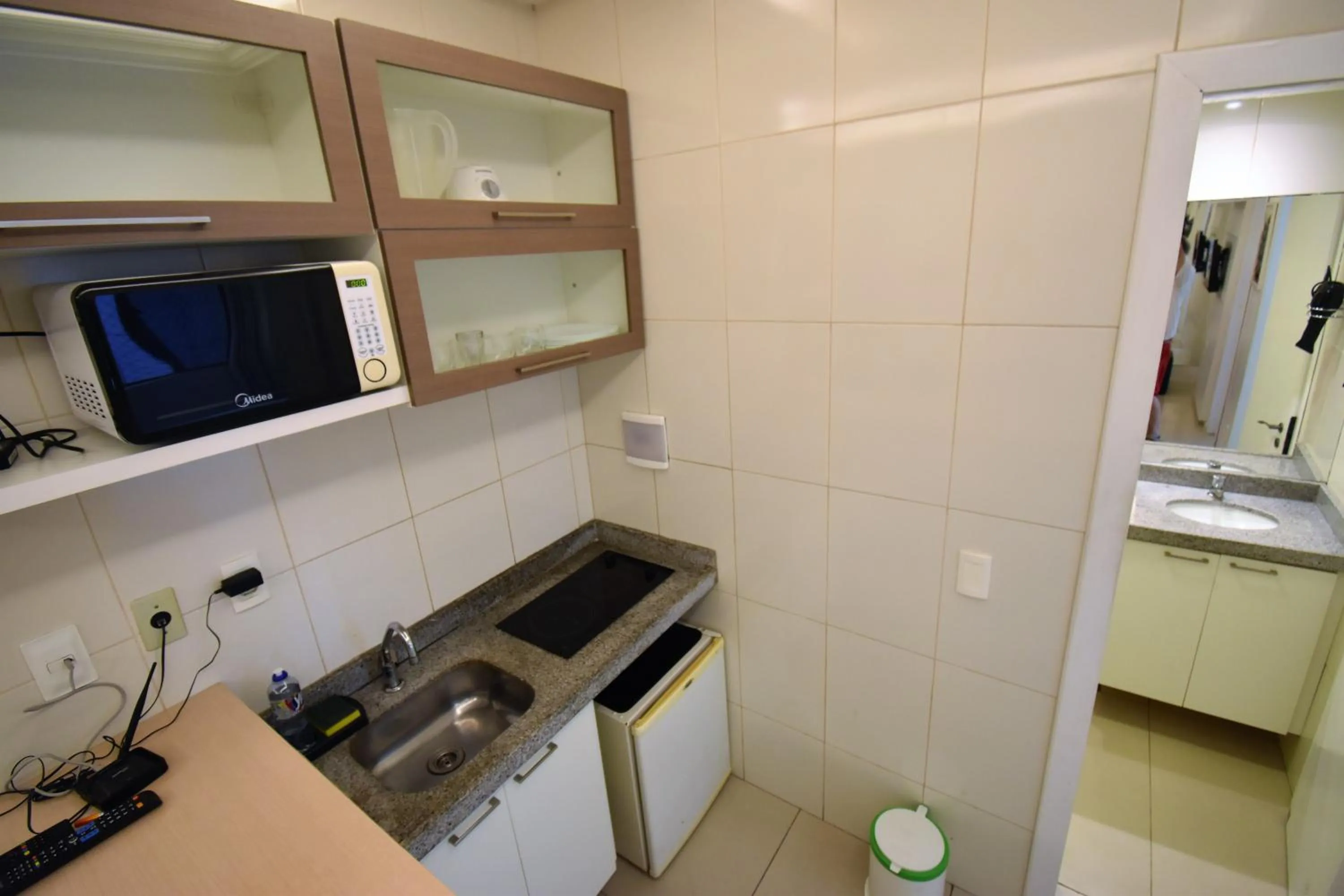 Kitchen or kitchenette in Seaflats - Meireles - Villa Costeira