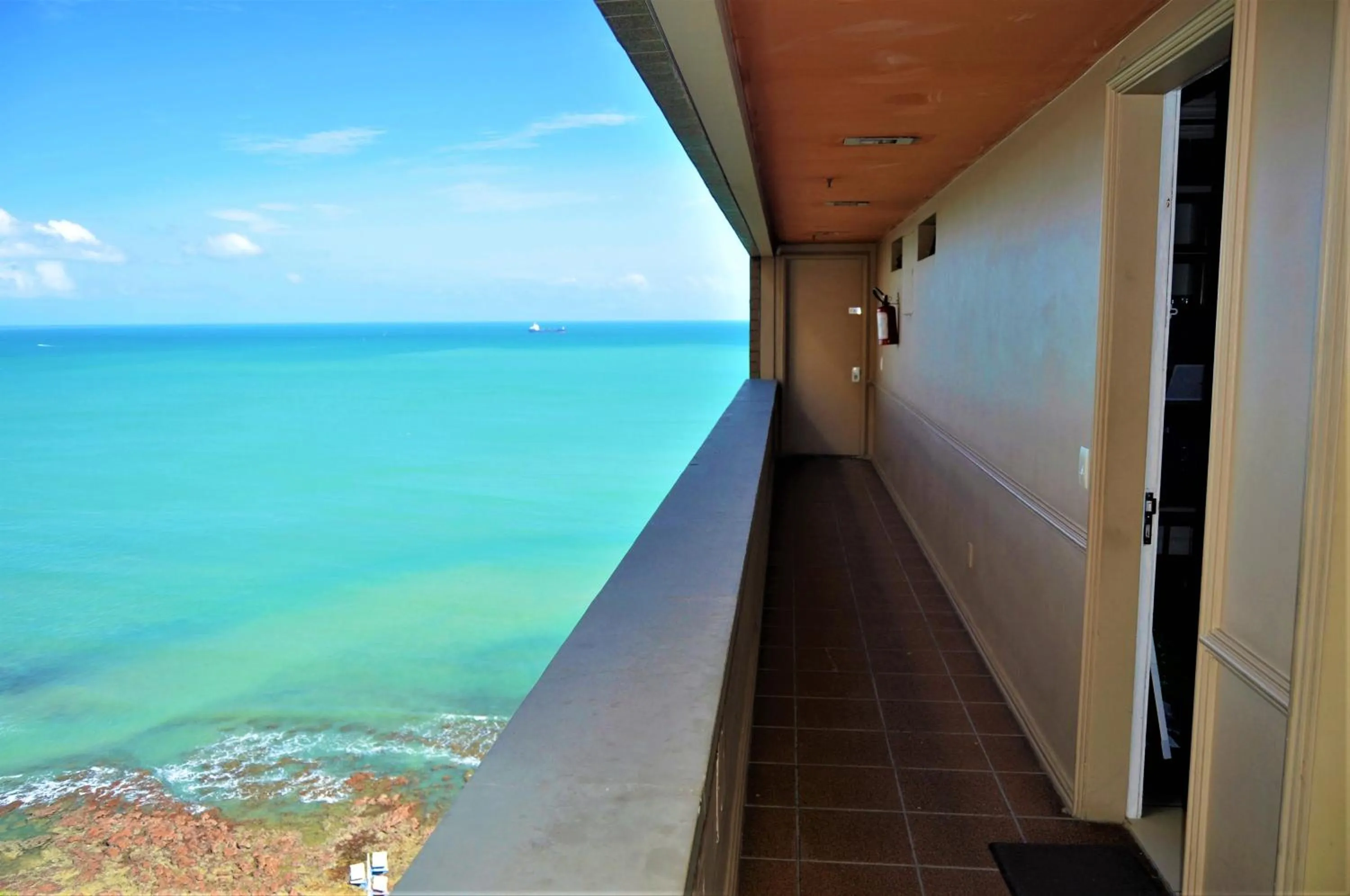 Sea view in Seaflats - Meireles - Villa Costeira