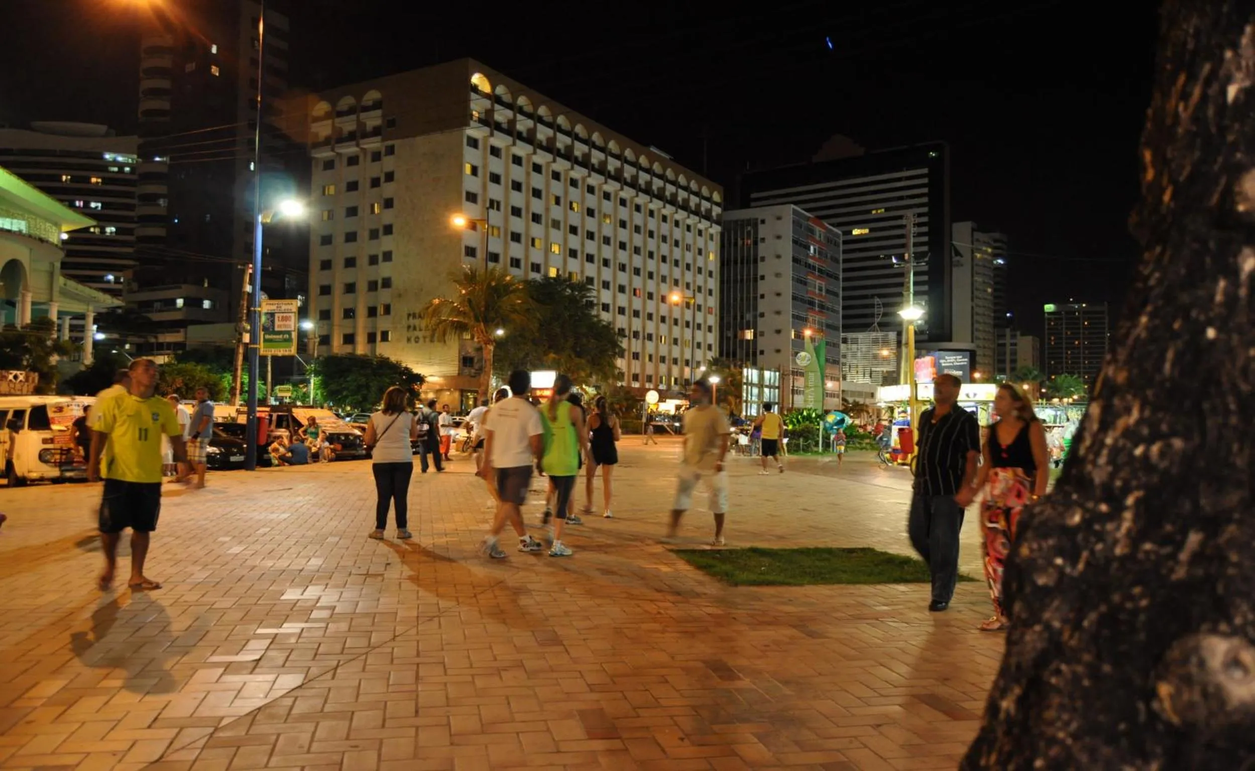 Area and facilities in Seaflats - Meireles - Villa Costeira