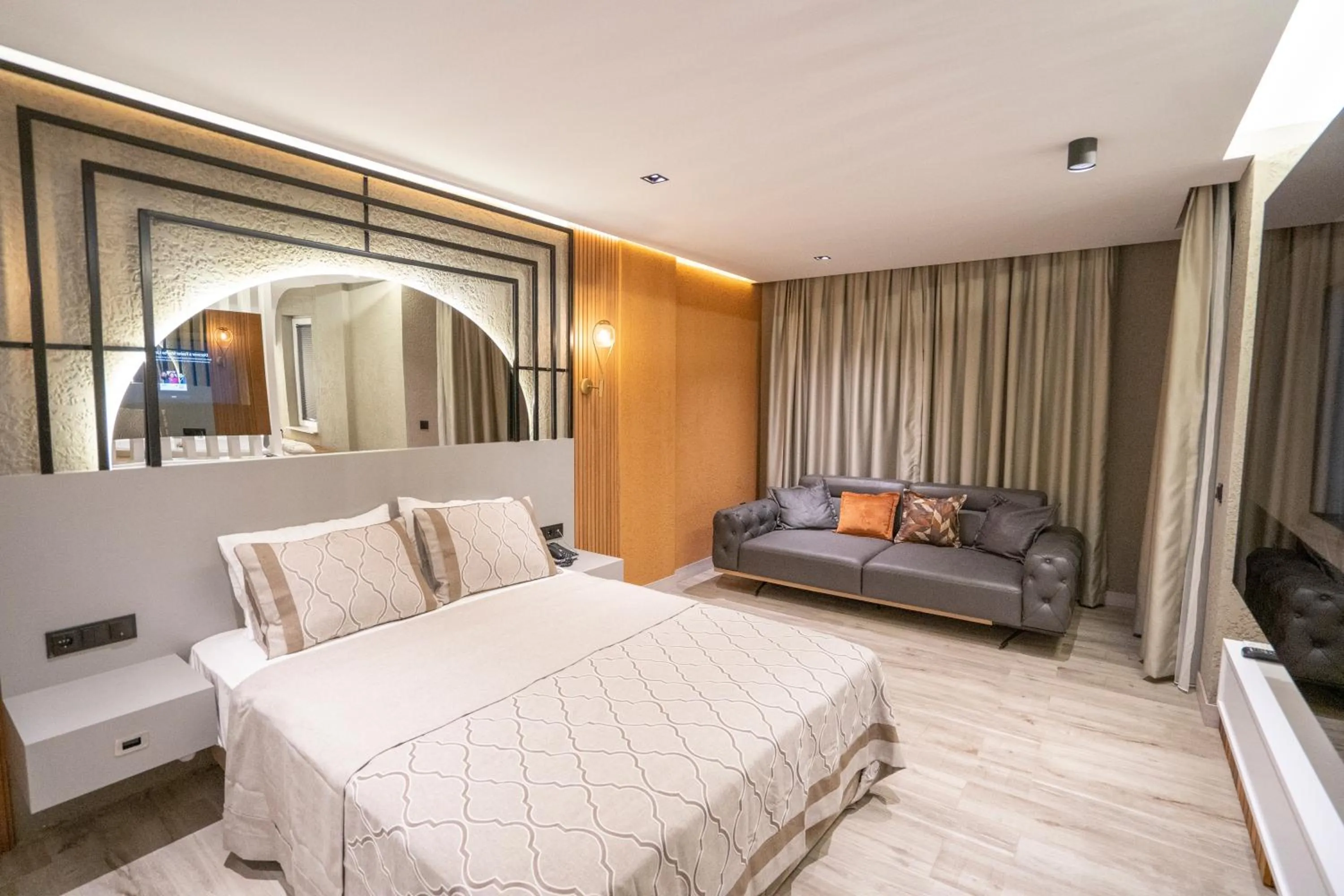 Massage, Bed in Antalya City Hotel & Spa