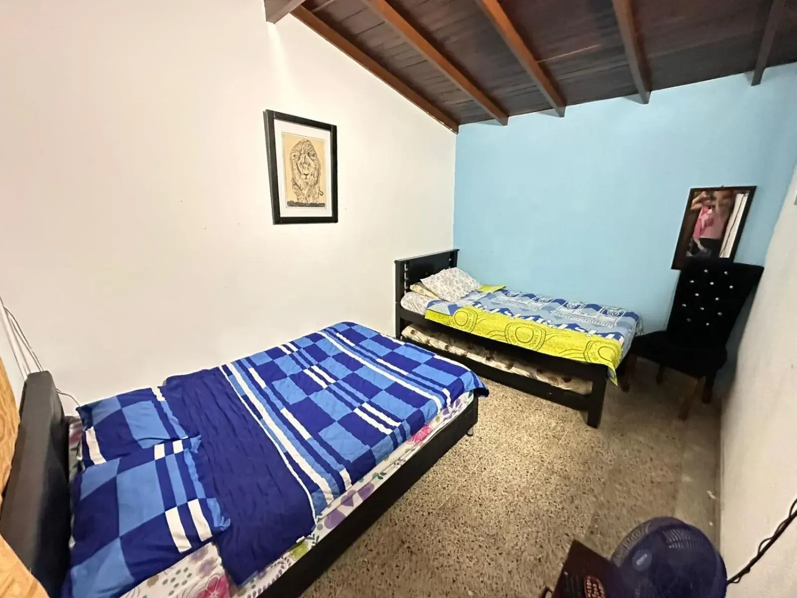 Family Room with Shared Bathroom - single occupancy in Hostel Urban City Medellin Family Room with Shared Bathroom - single occupancy in Hostel Urban City Medellin