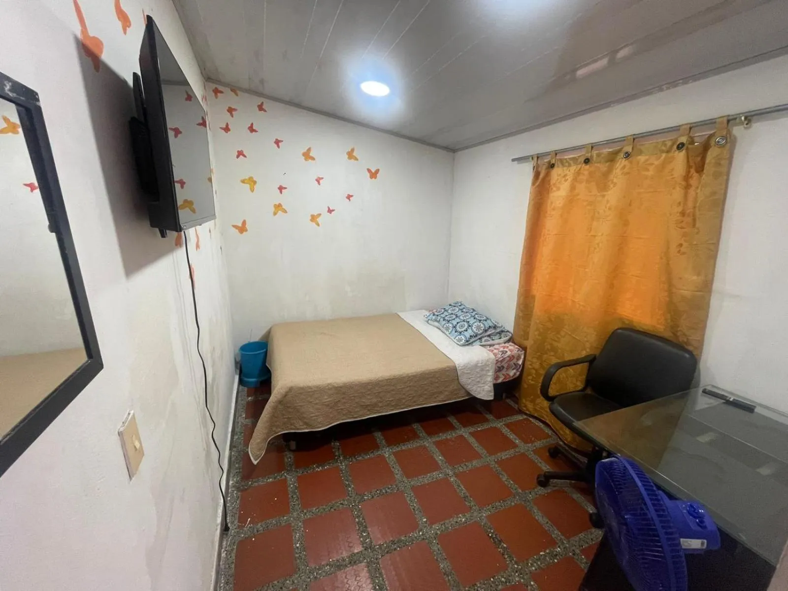 Photo of the whole room, Bed in Hostel Urban City Medellin