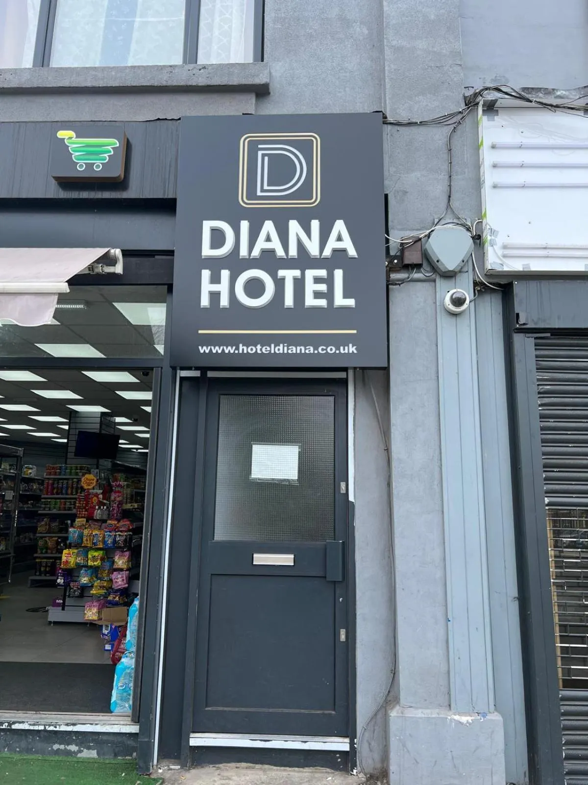 Property building in Diana Hotel Near Wembley Self Serviced Apartments