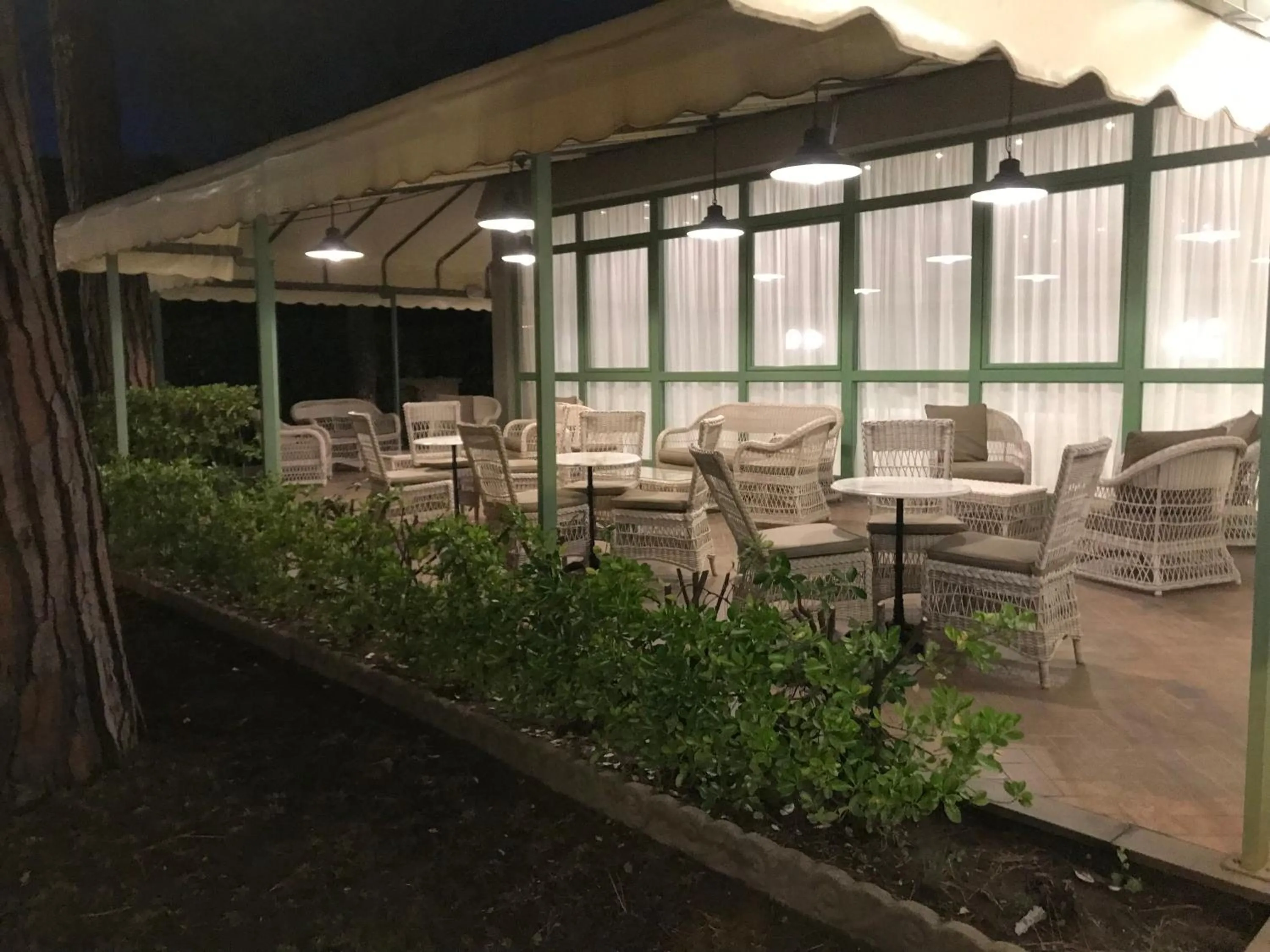 Patio in Hotel Airone