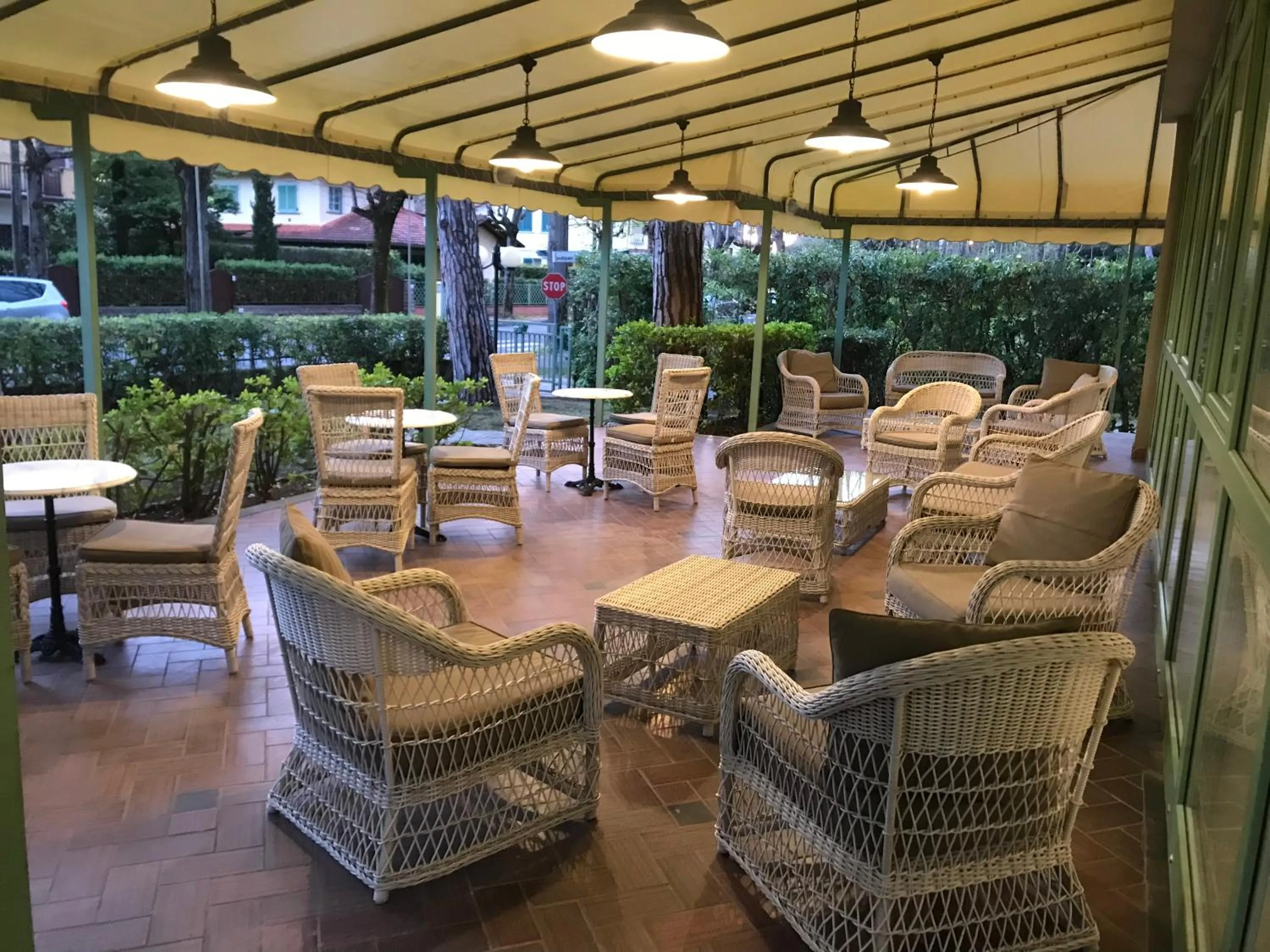 Patio in Hotel Airone