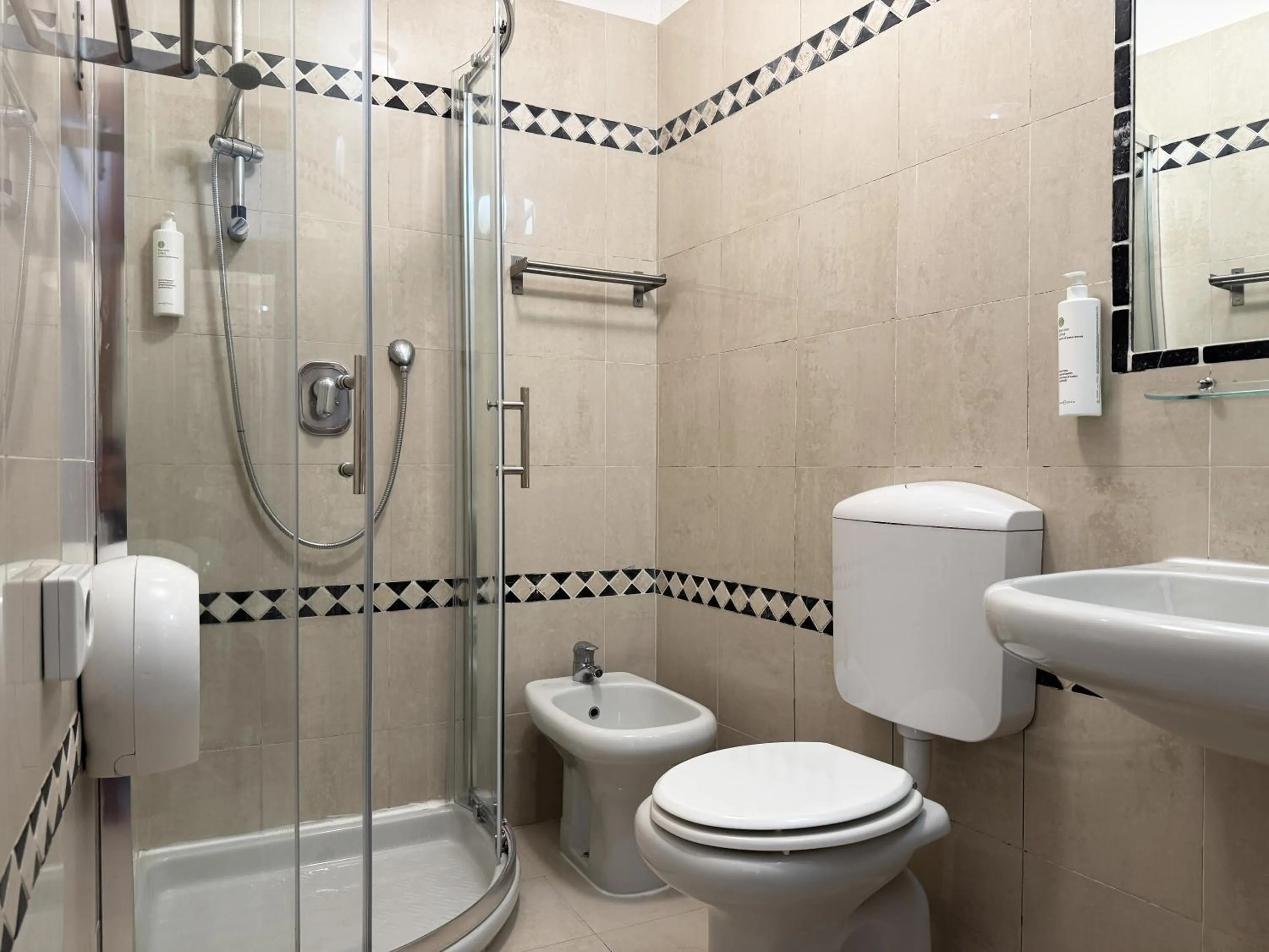 Shower in Hotel Il Moro di Venezia