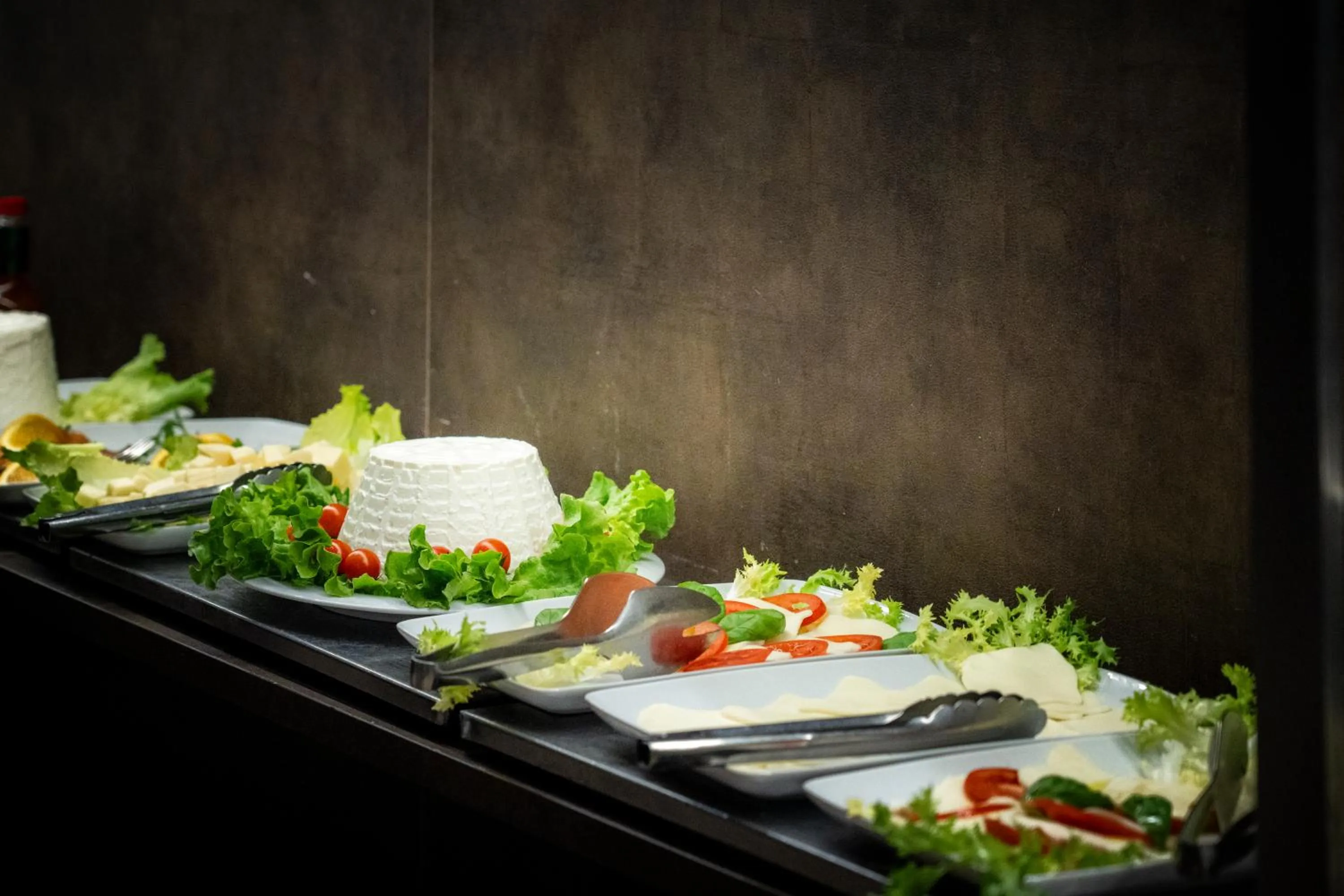 Breakfast in Caravel Bike Hotel