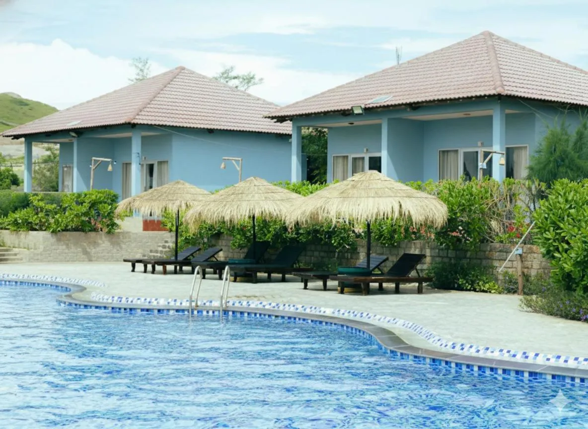 Anna Beach Resort and Restaurant