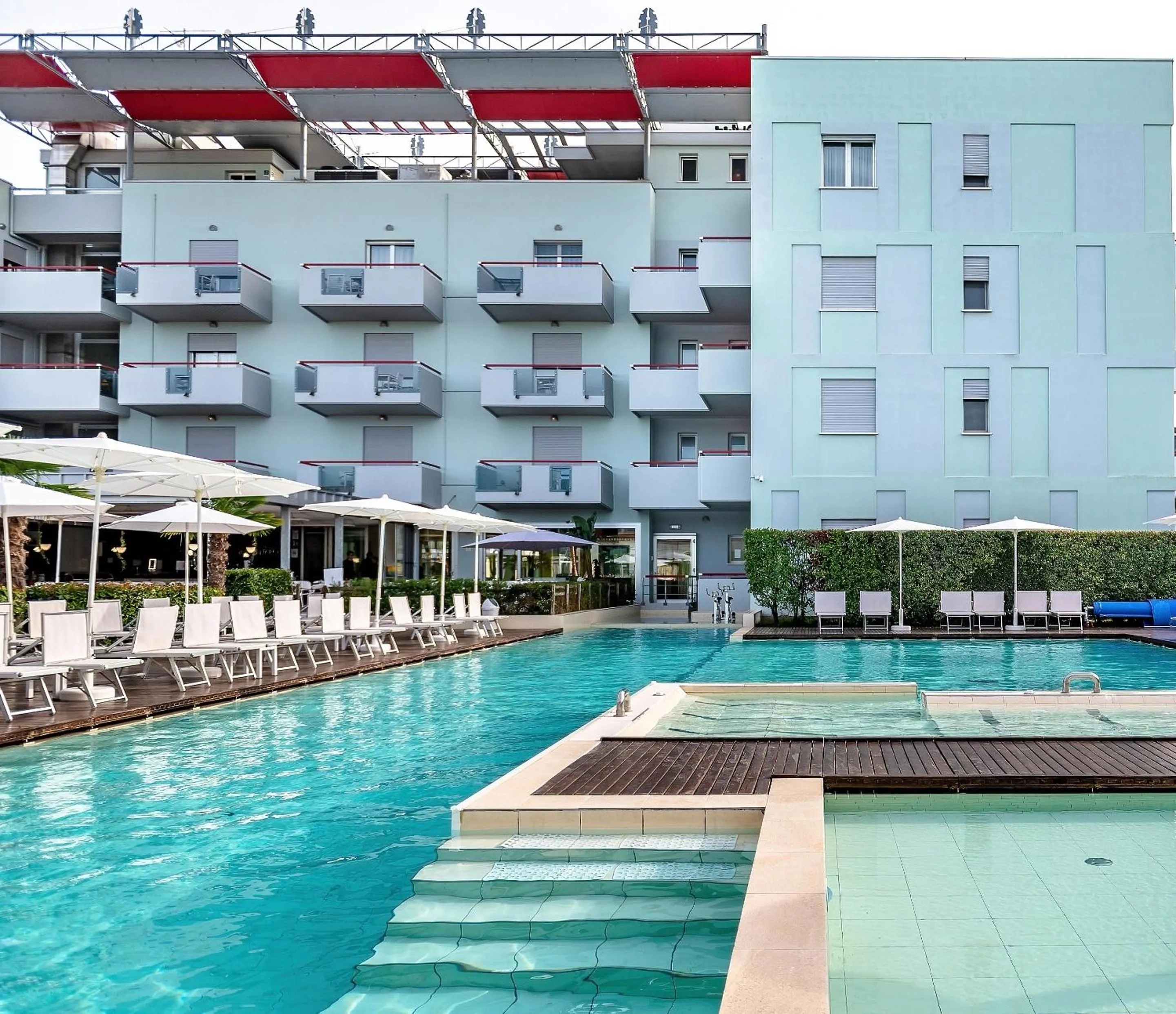 Property building in Domino Suite Hotel & Residence