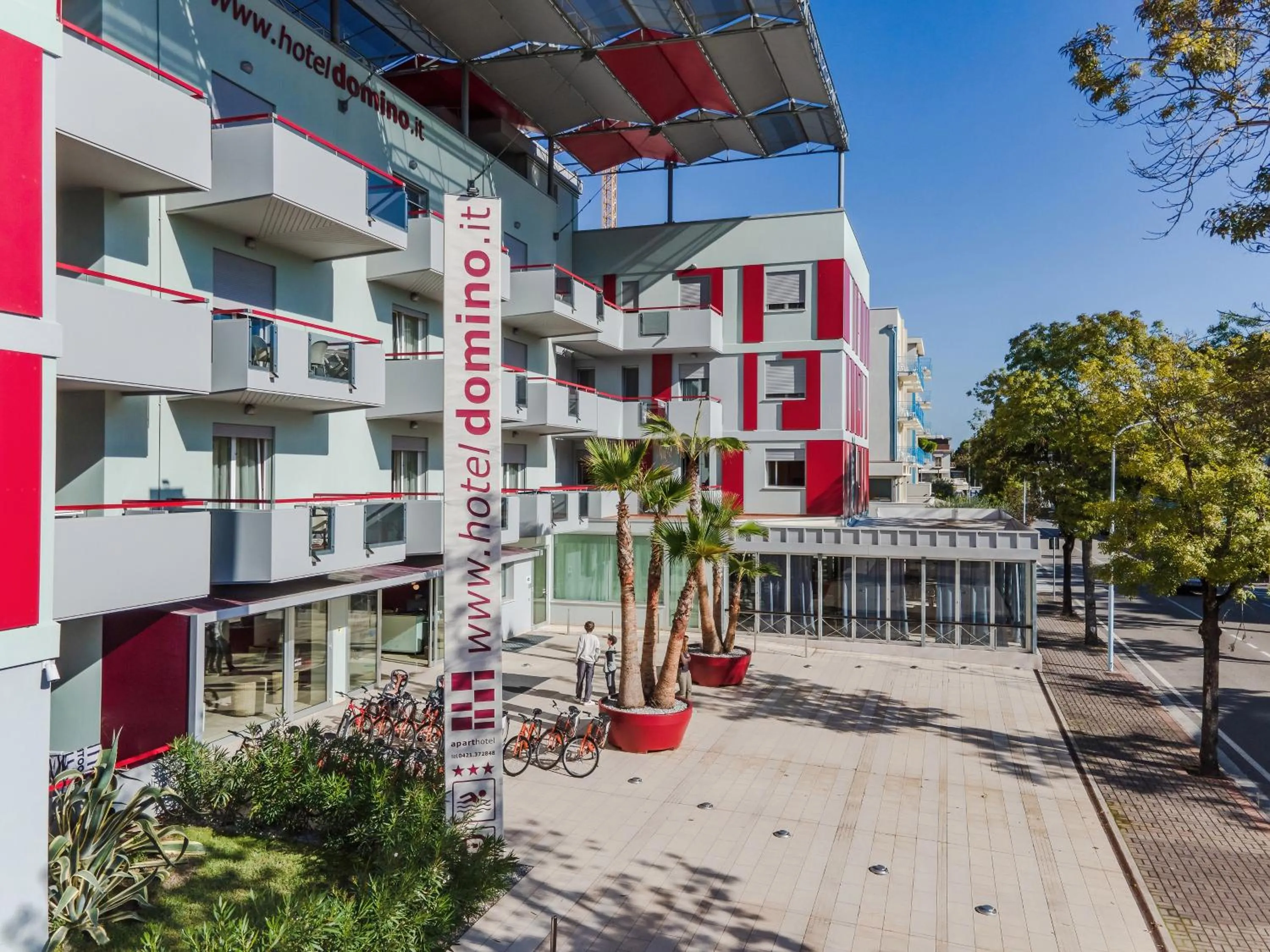 Property building in Domino Suite Hotel & Residence