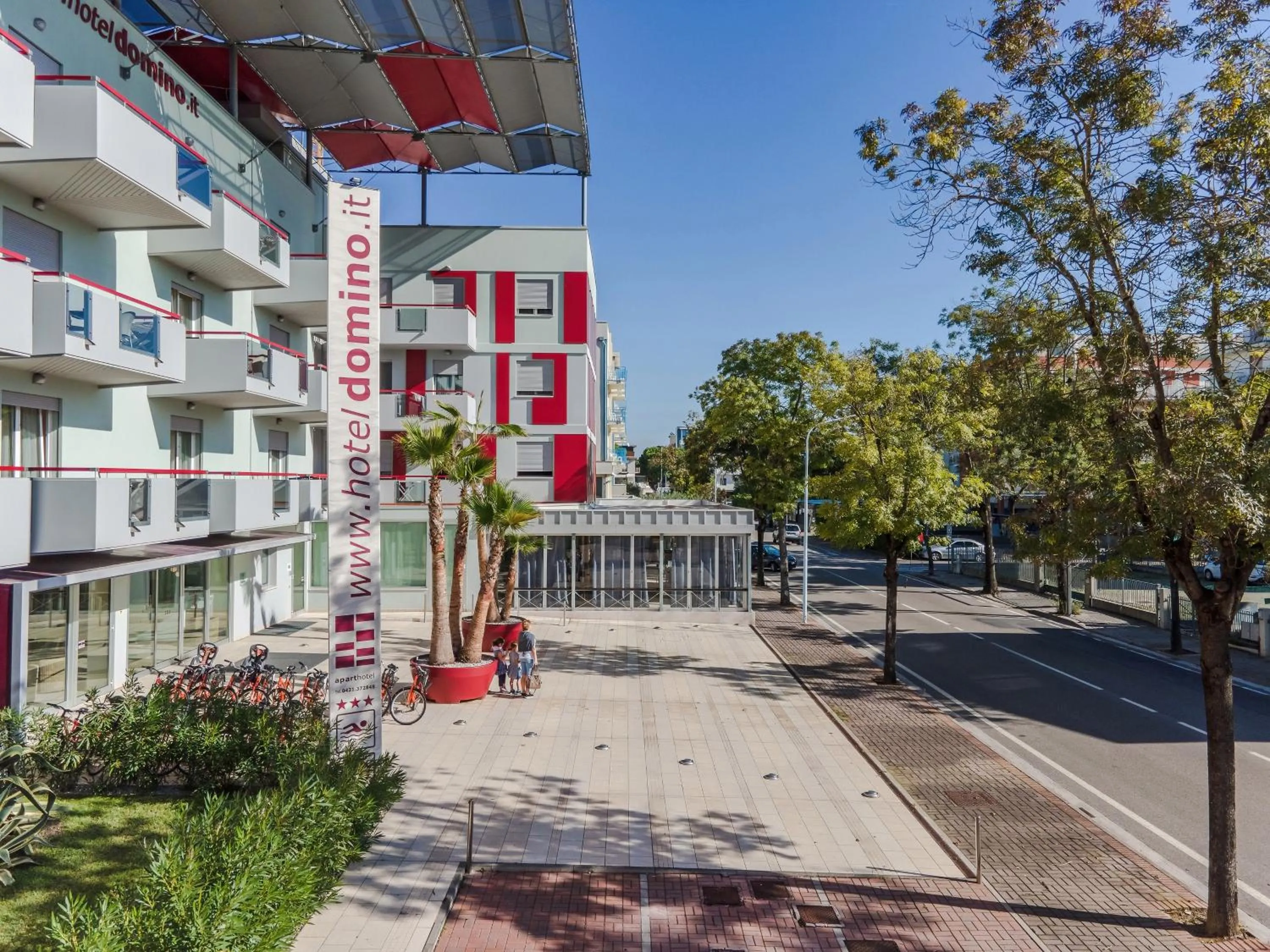 Property building in Domino Suite Hotel & Residence