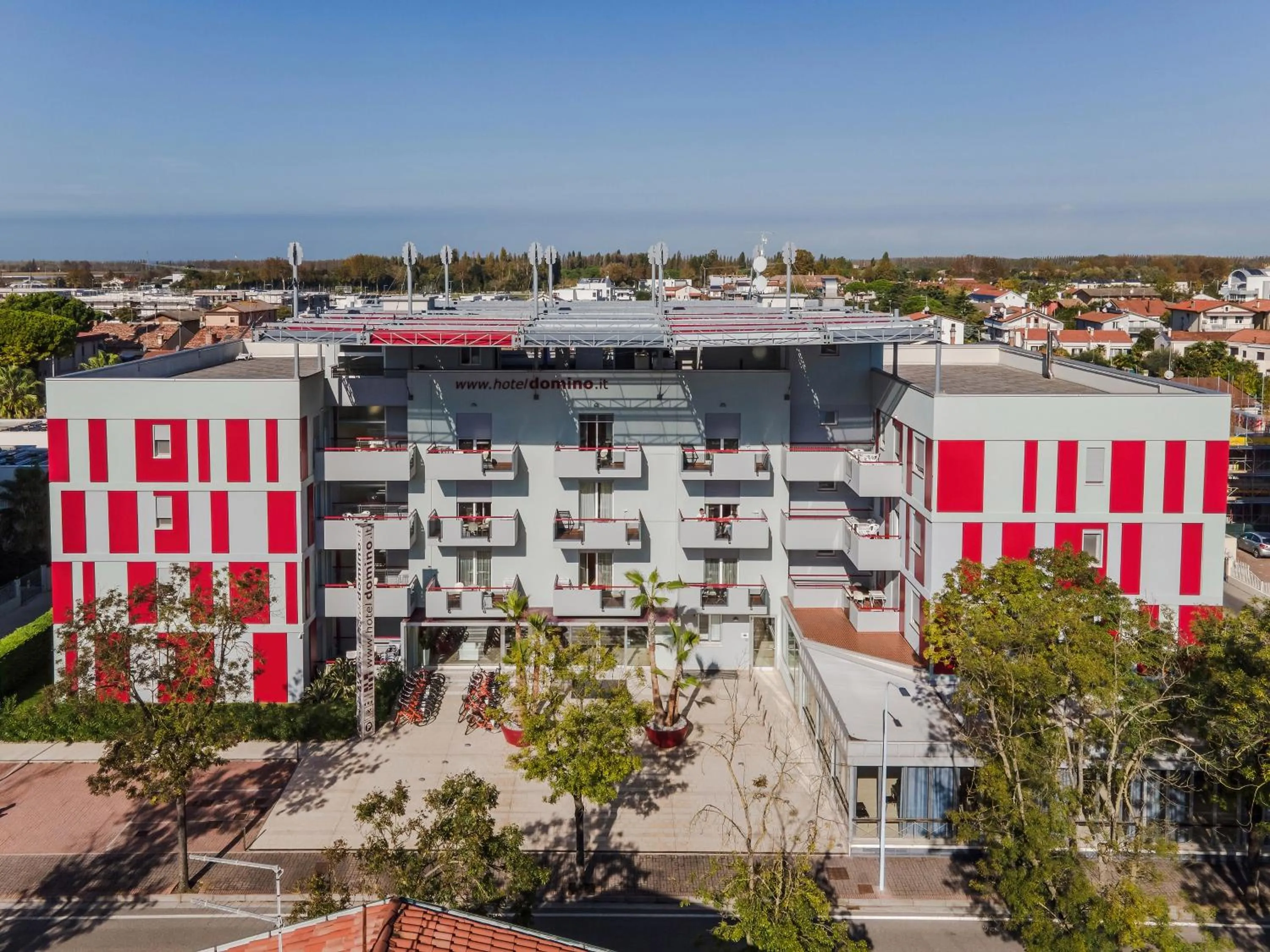 Property building in Domino Suite Hotel & Residence