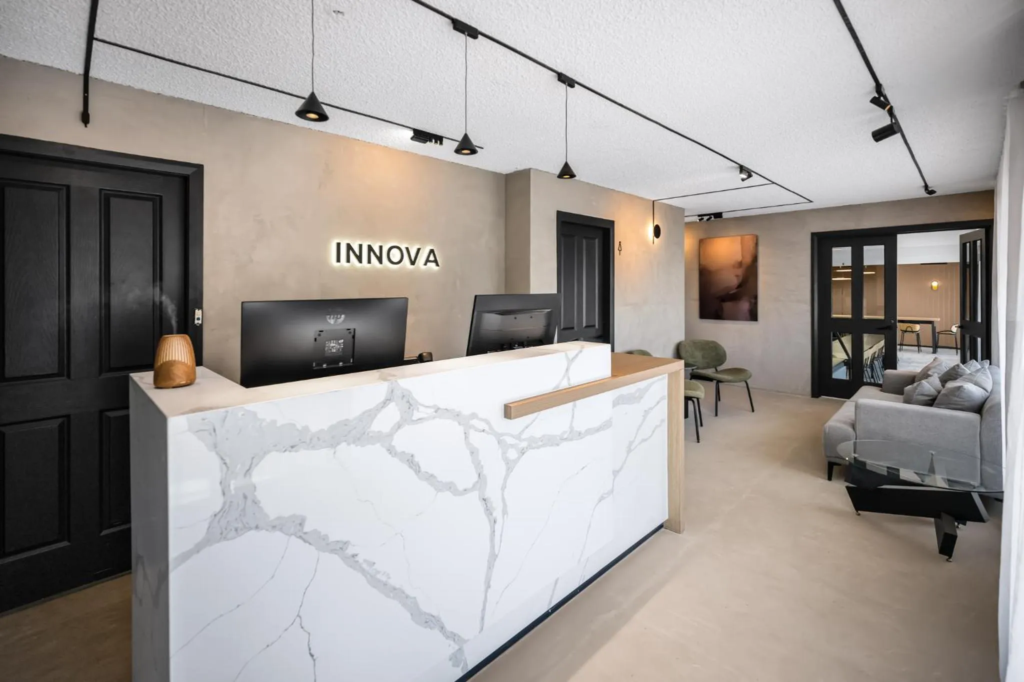 Lobby or reception in Innova Motel Warrnambool