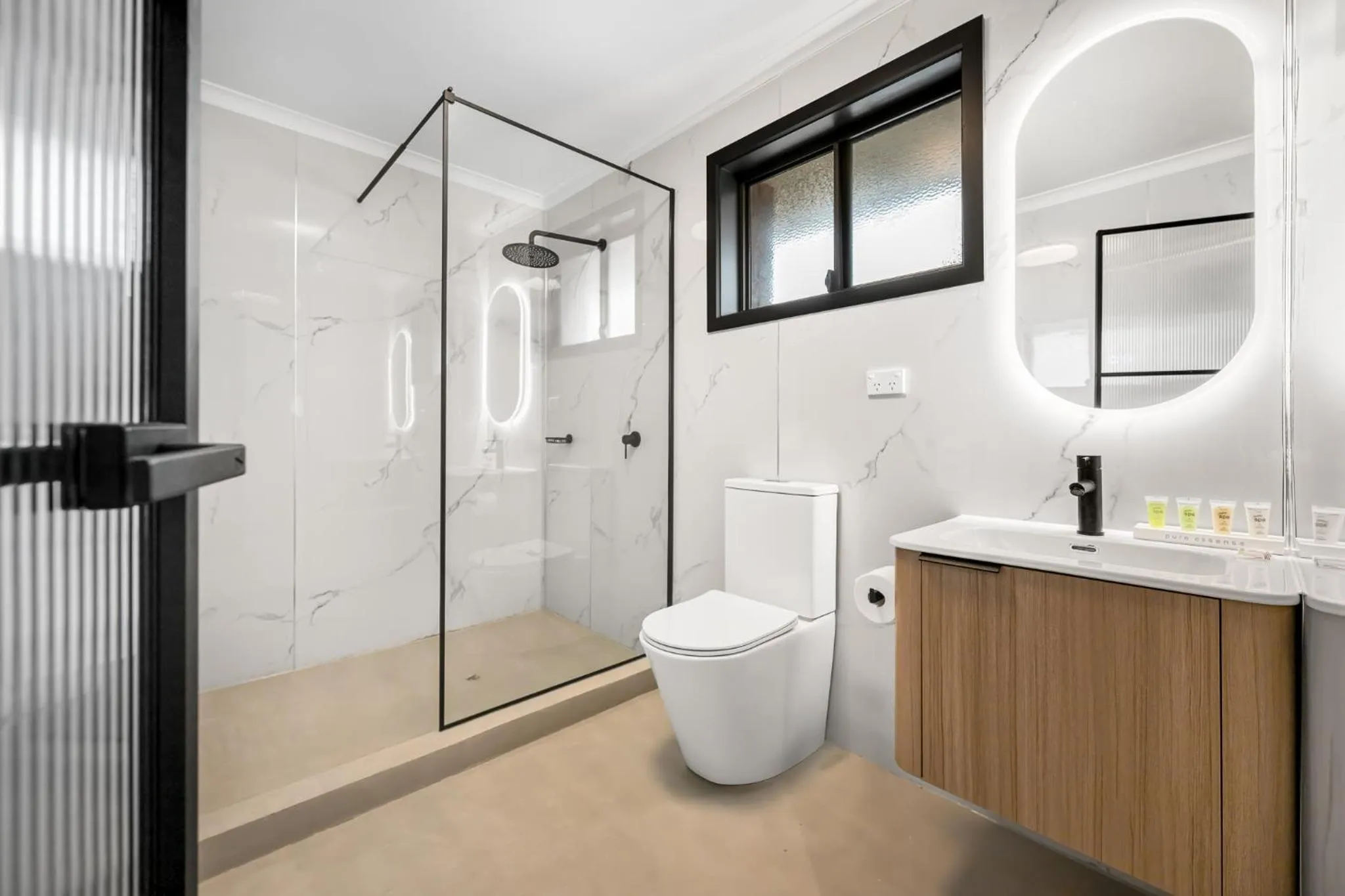 Bathroom in Innova Motel Warrnambool