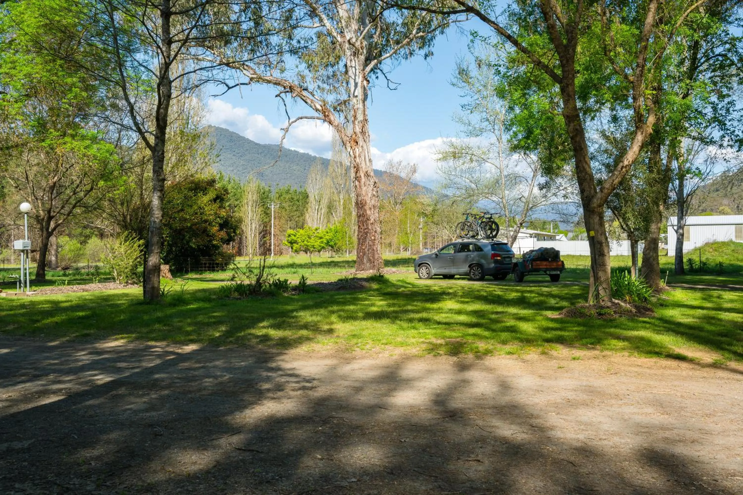Natural landscape in Bright Accommodation Park