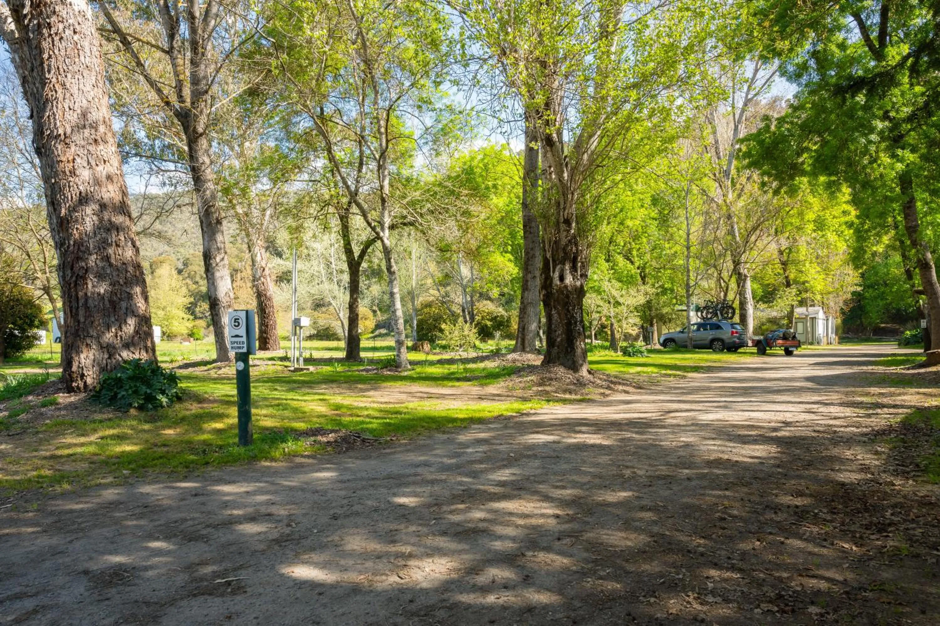 Garden in Bright Accommodation Park