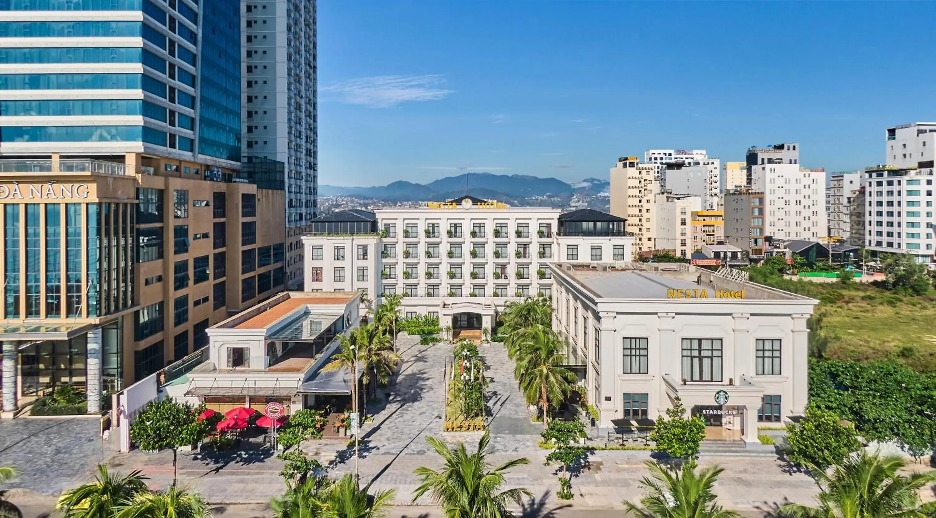 Property building in Nesta Hotel Da Nang Property building in Nesta Hotel Da Nang