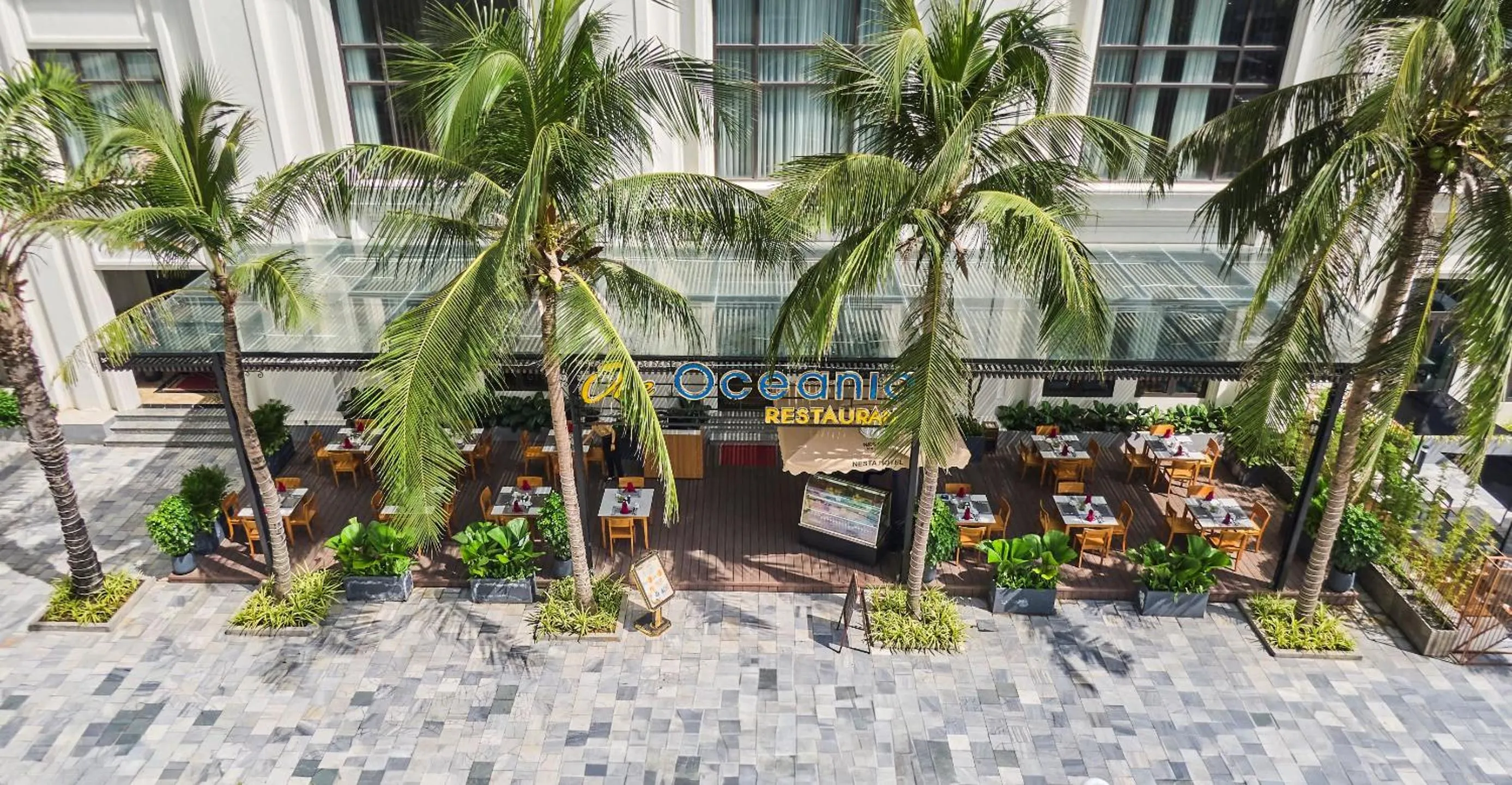 Restaurant/places to eat in Nesta Hotel Da Nang