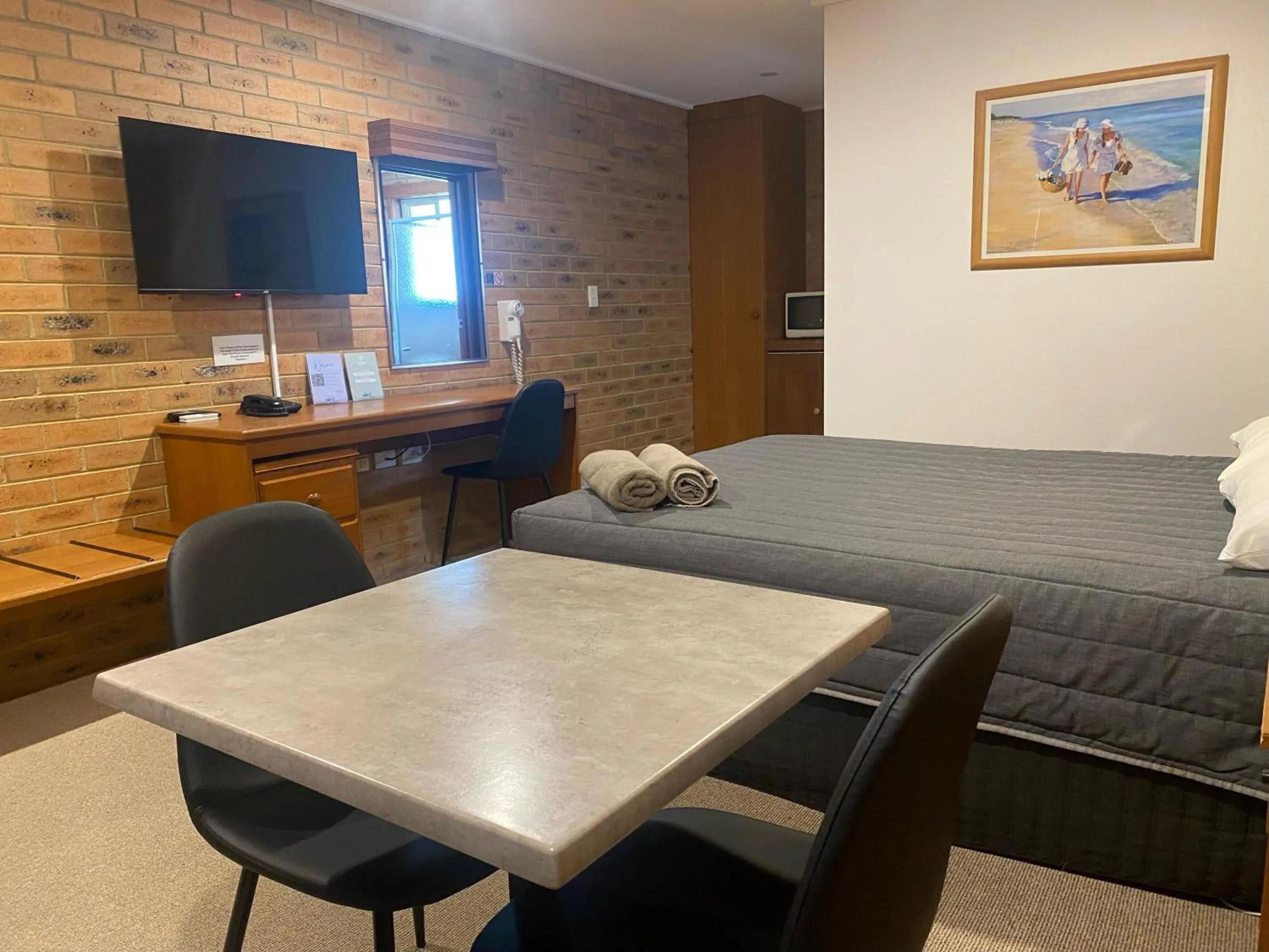 Quays Motel San Remo