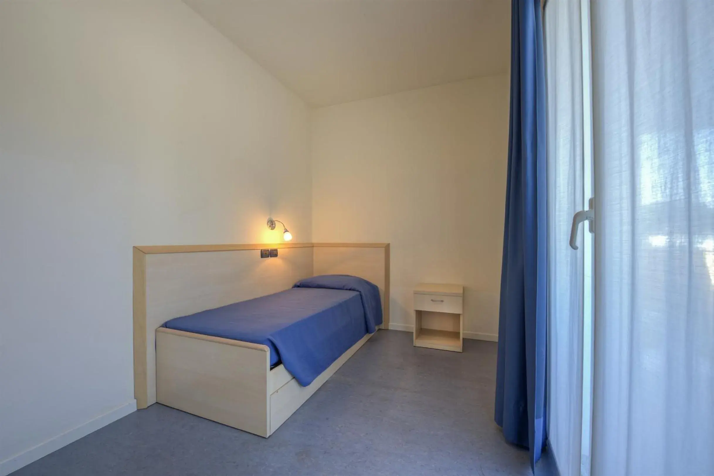 Bedroom, Bed in Hotel Minerva Bedroom, Bed in Hotel Minerva